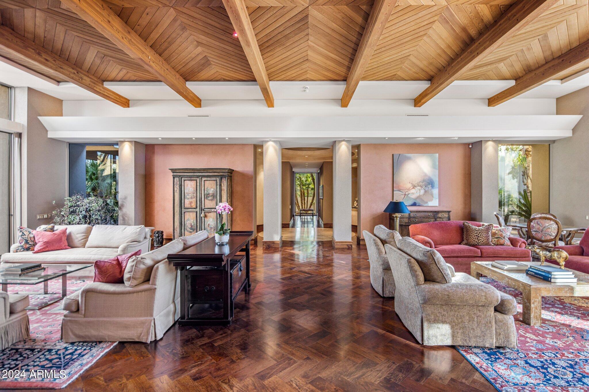 PARADISE COUNTRY CLUB ESTATES - Residential