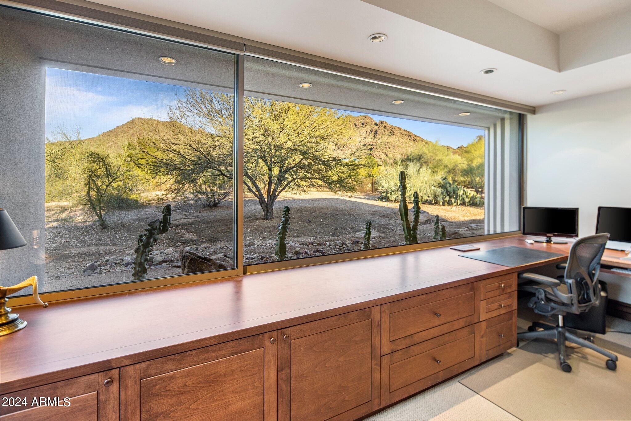 PARADISE COUNTRY CLUB ESTATES - Residential
