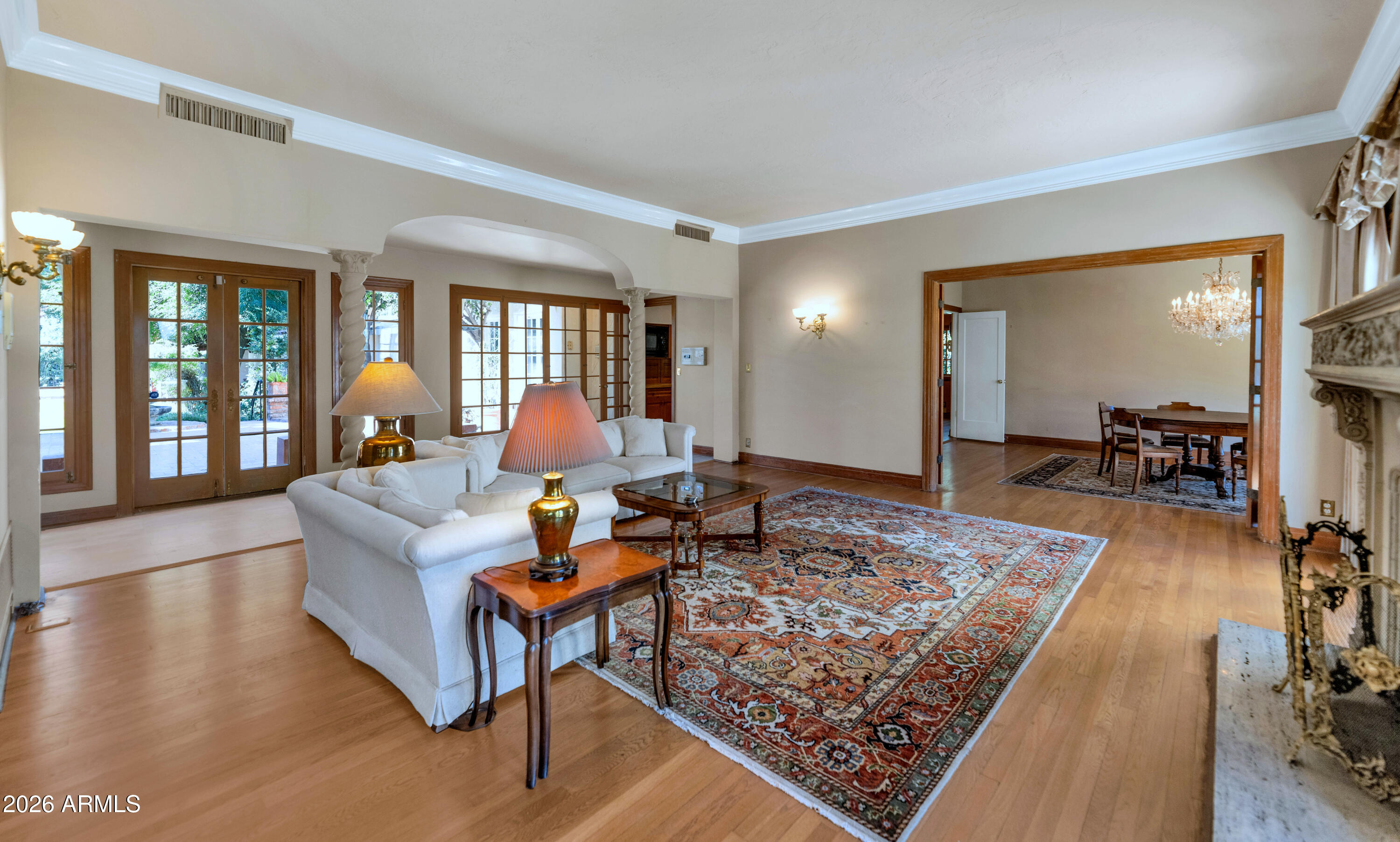 COUNTRY CLUB PLACE - Residential