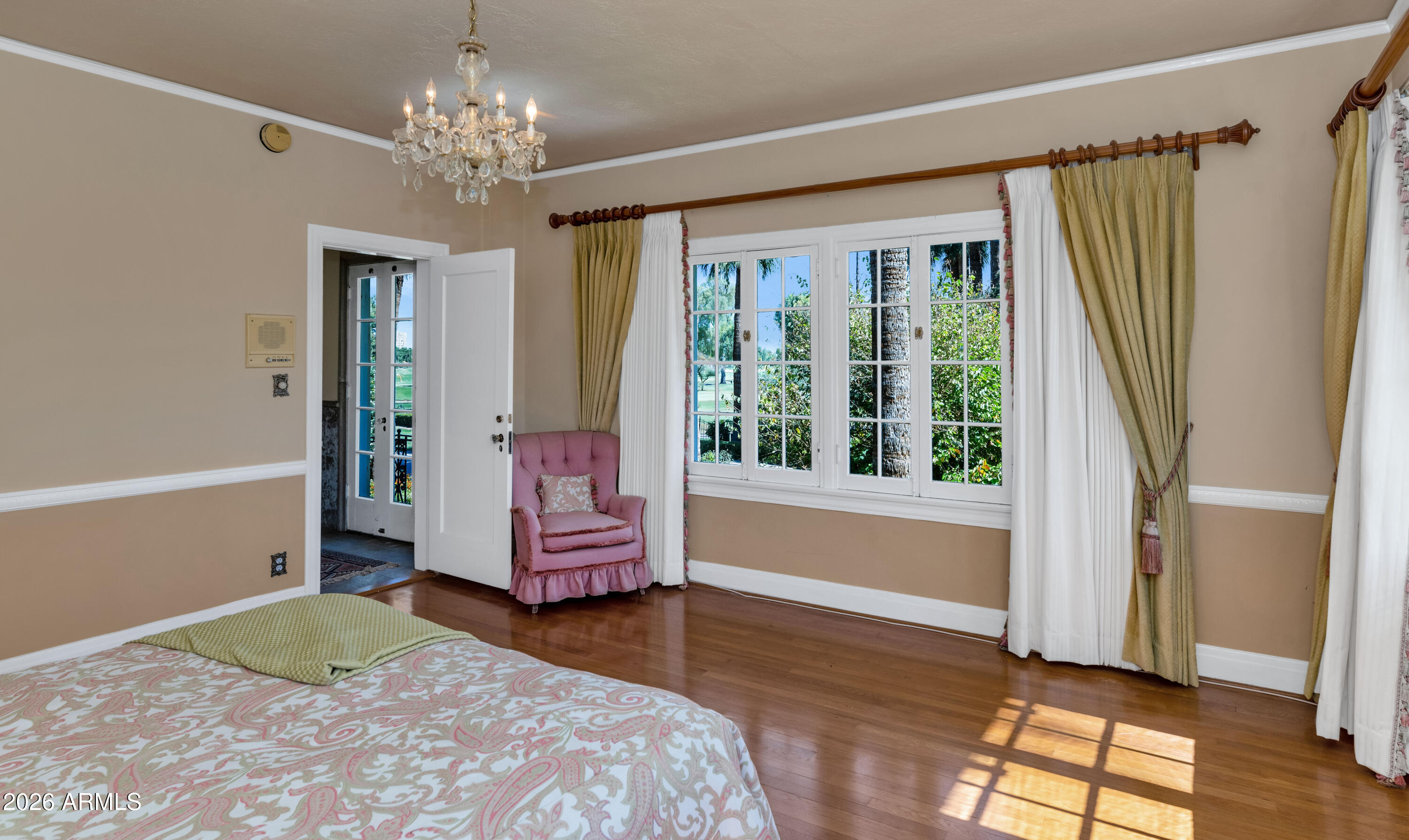 COUNTRY CLUB PLACE - Residential