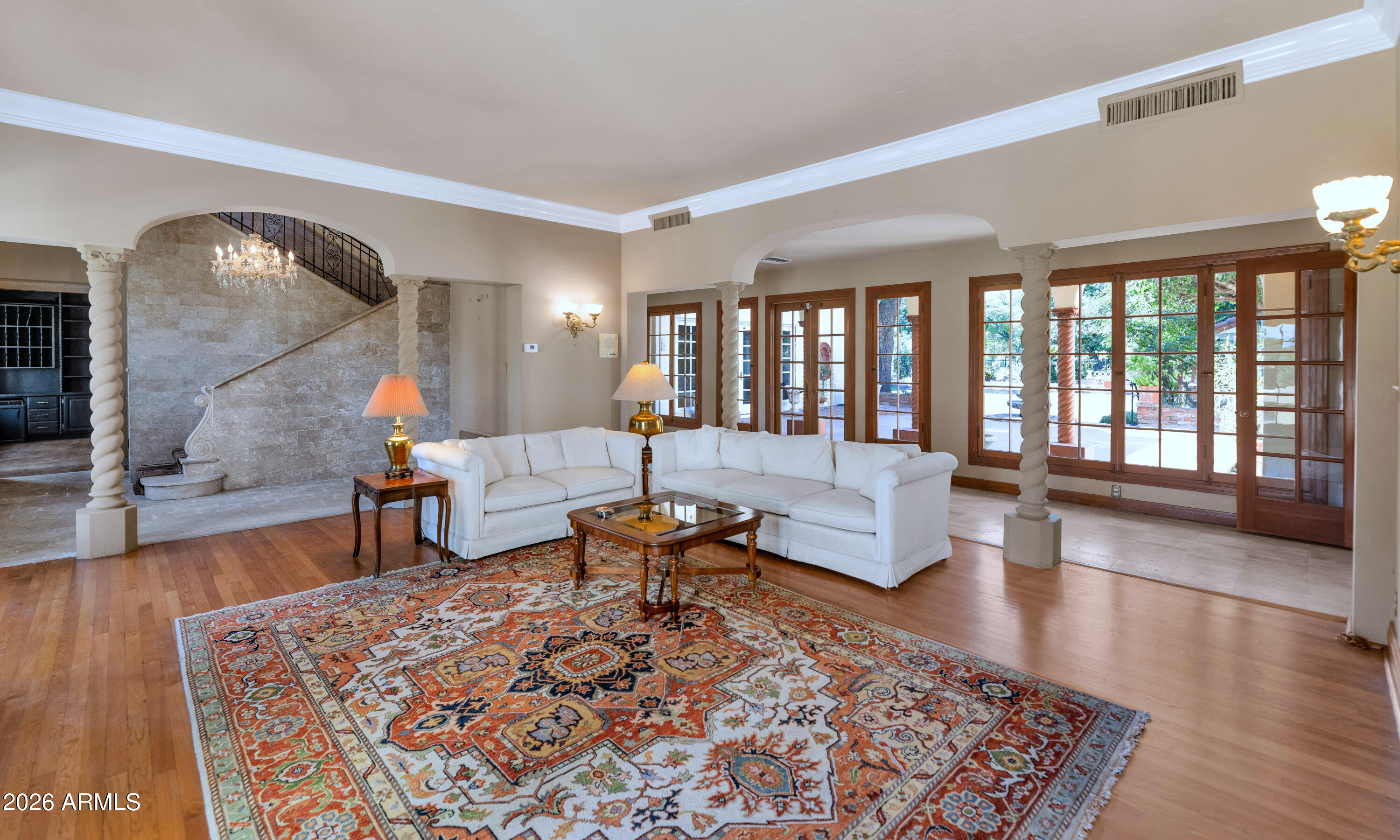 COUNTRY CLUB PLACE - Residential