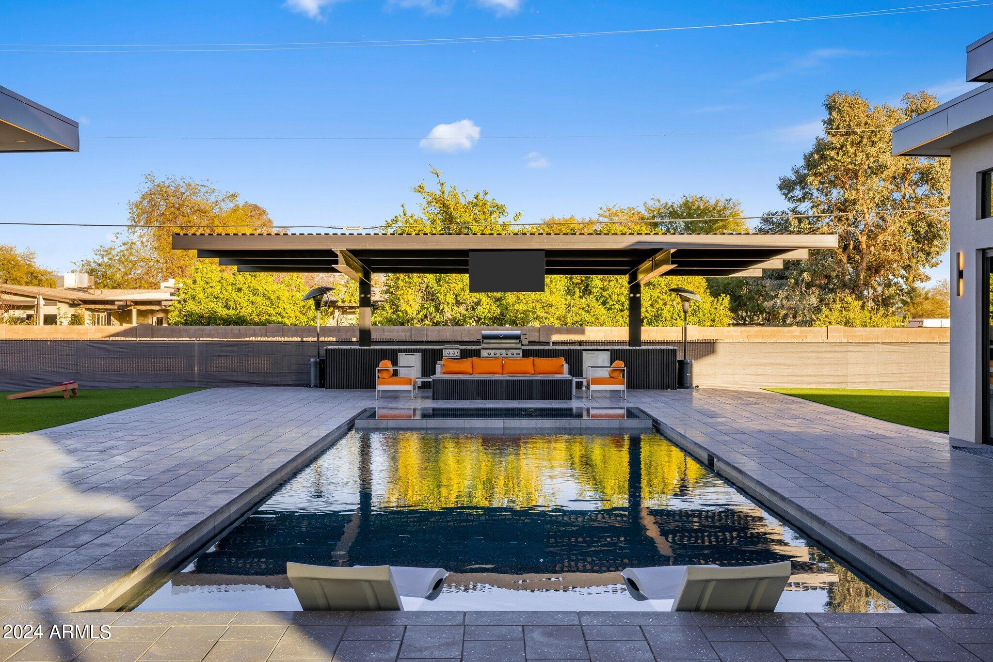 DESERT ESTATES 4 - Residential