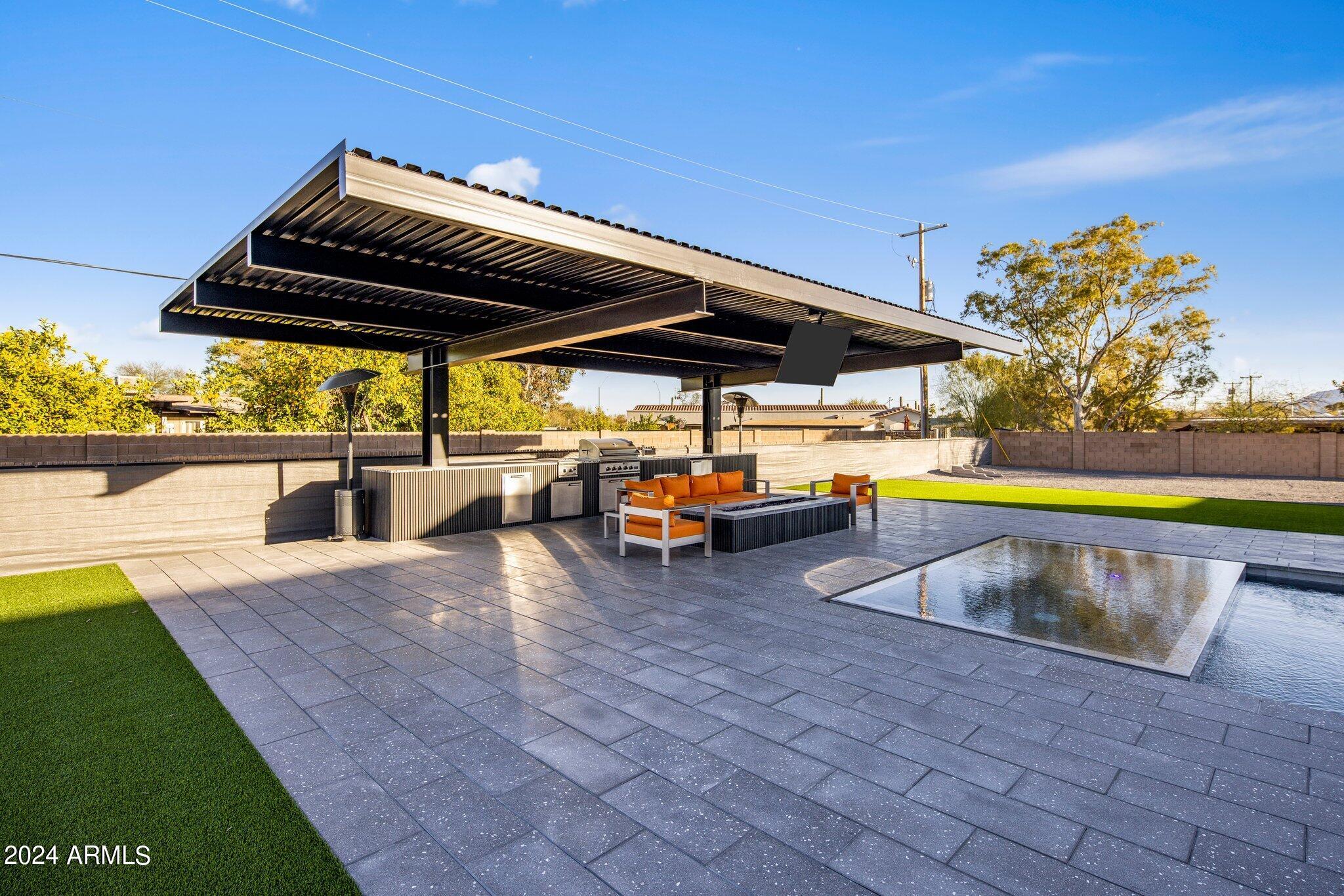 DESERT ESTATES 4 - Residential