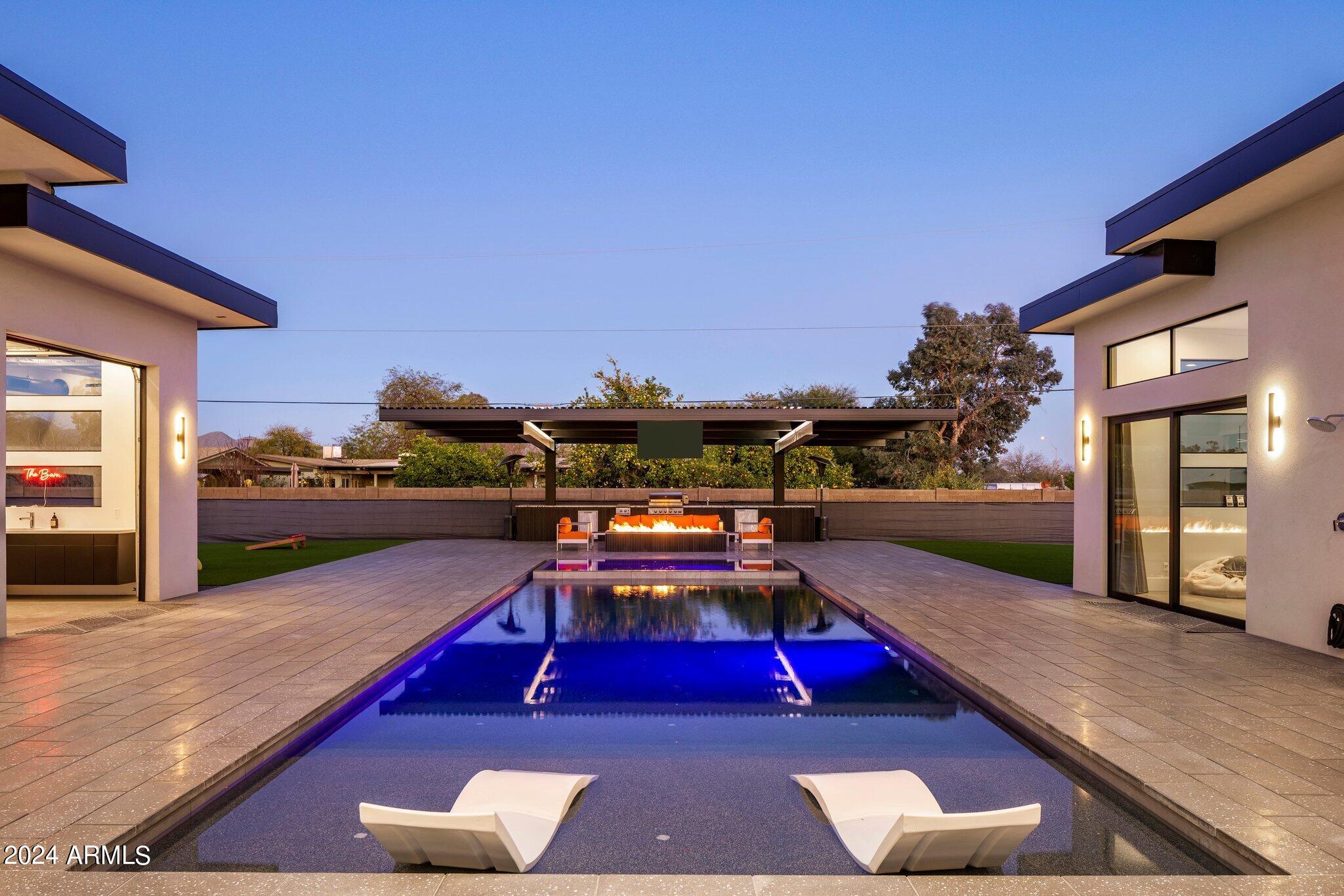 DESERT ESTATES 4 - Residential