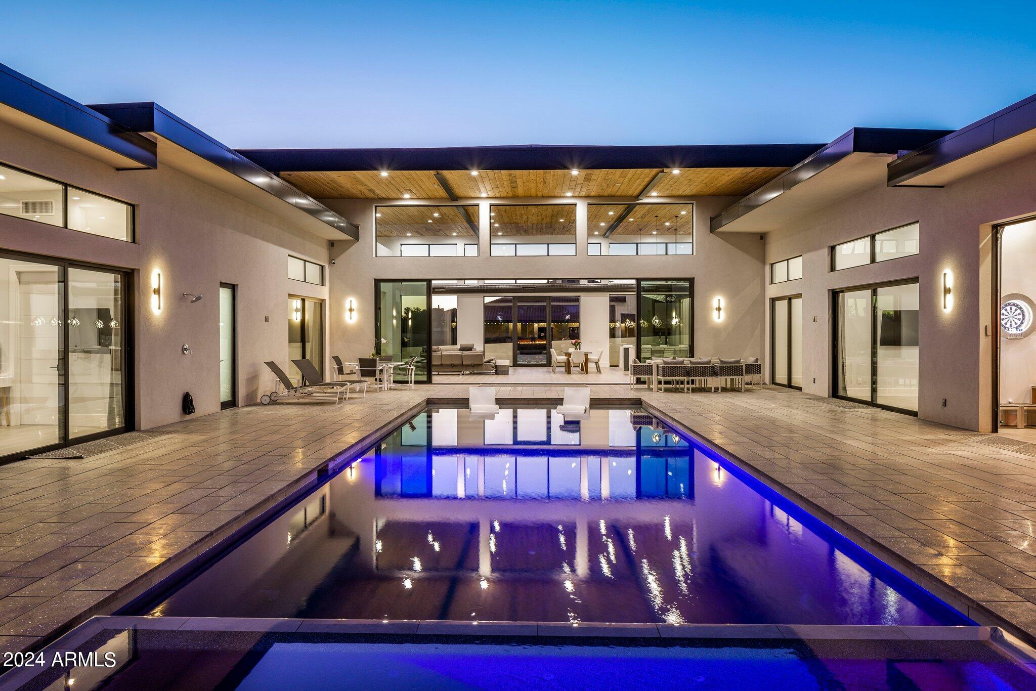 DESERT ESTATES 4 - Residential