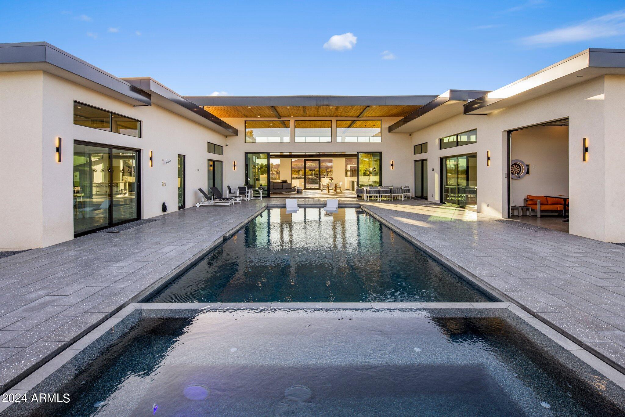 DESERT ESTATES 4 - Residential