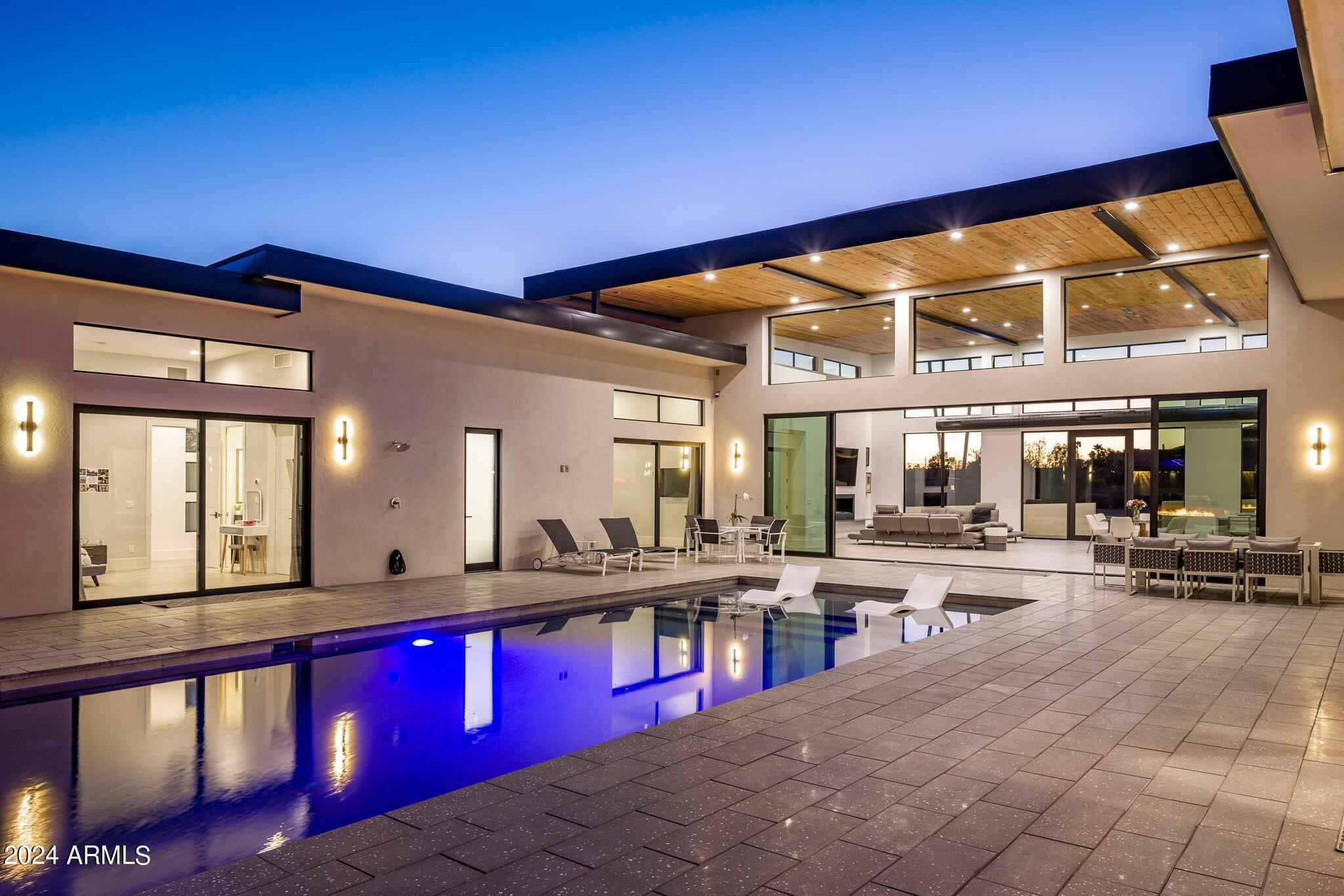 DESERT ESTATES 4 - Residential