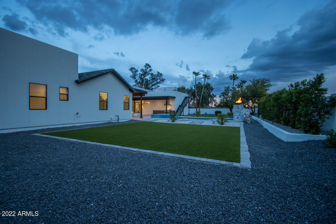 LAS SOMBRAS 2 - Residential