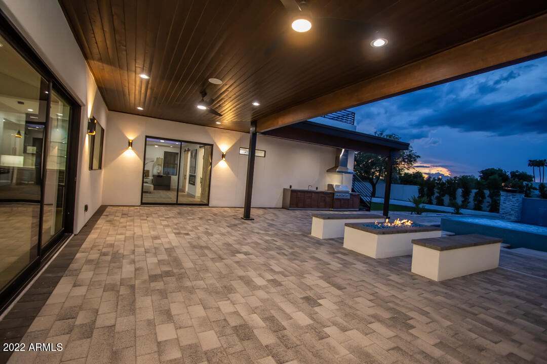 LAS SOMBRAS 2 - Residential