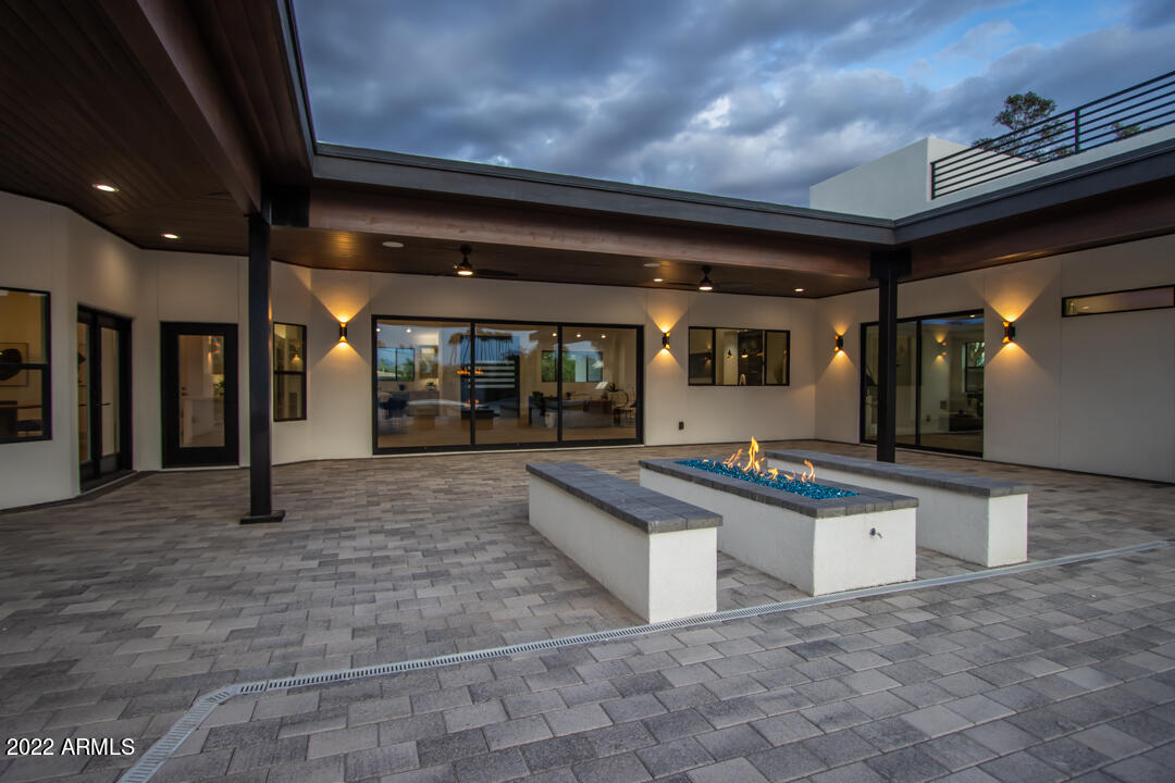 LAS SOMBRAS 2 - Residential