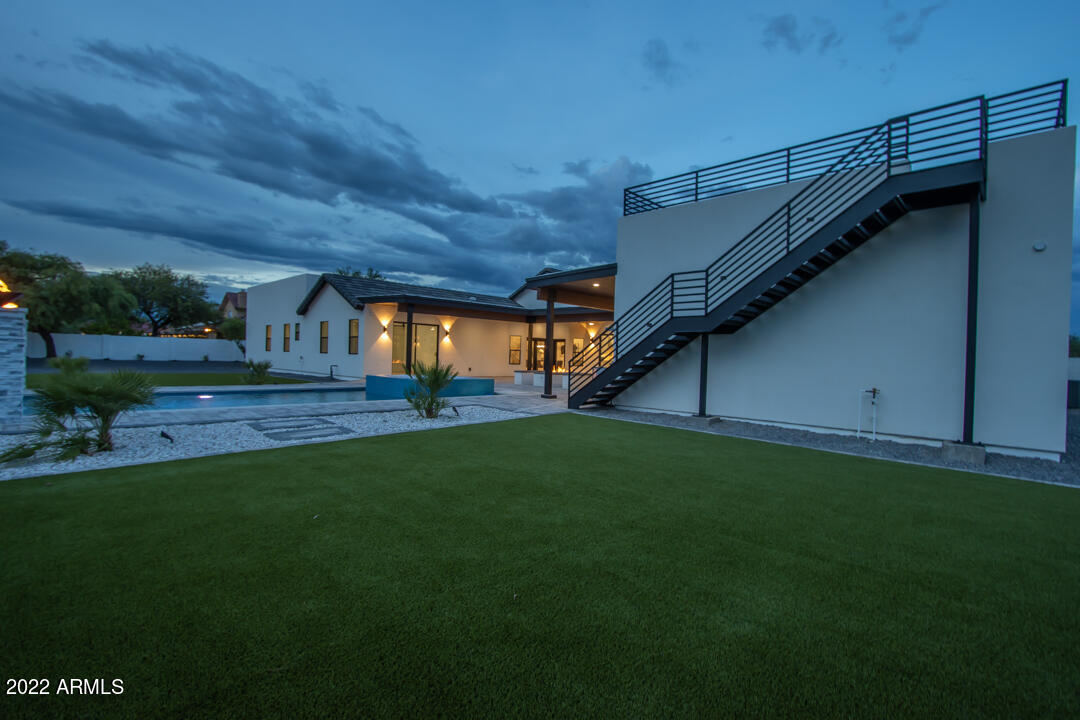 LAS SOMBRAS 2 - Residential