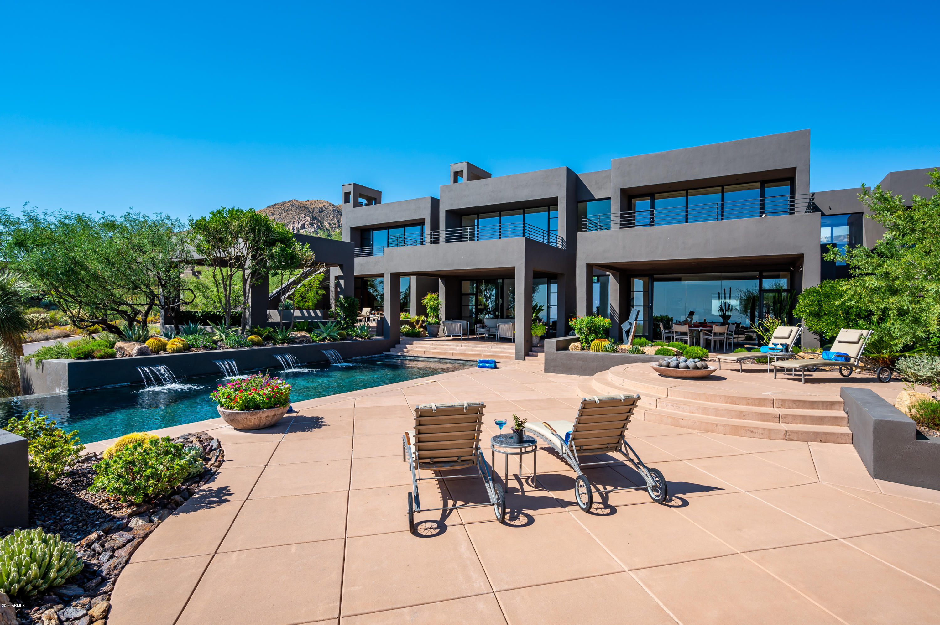 DESERT MOUNTAIN - Residential