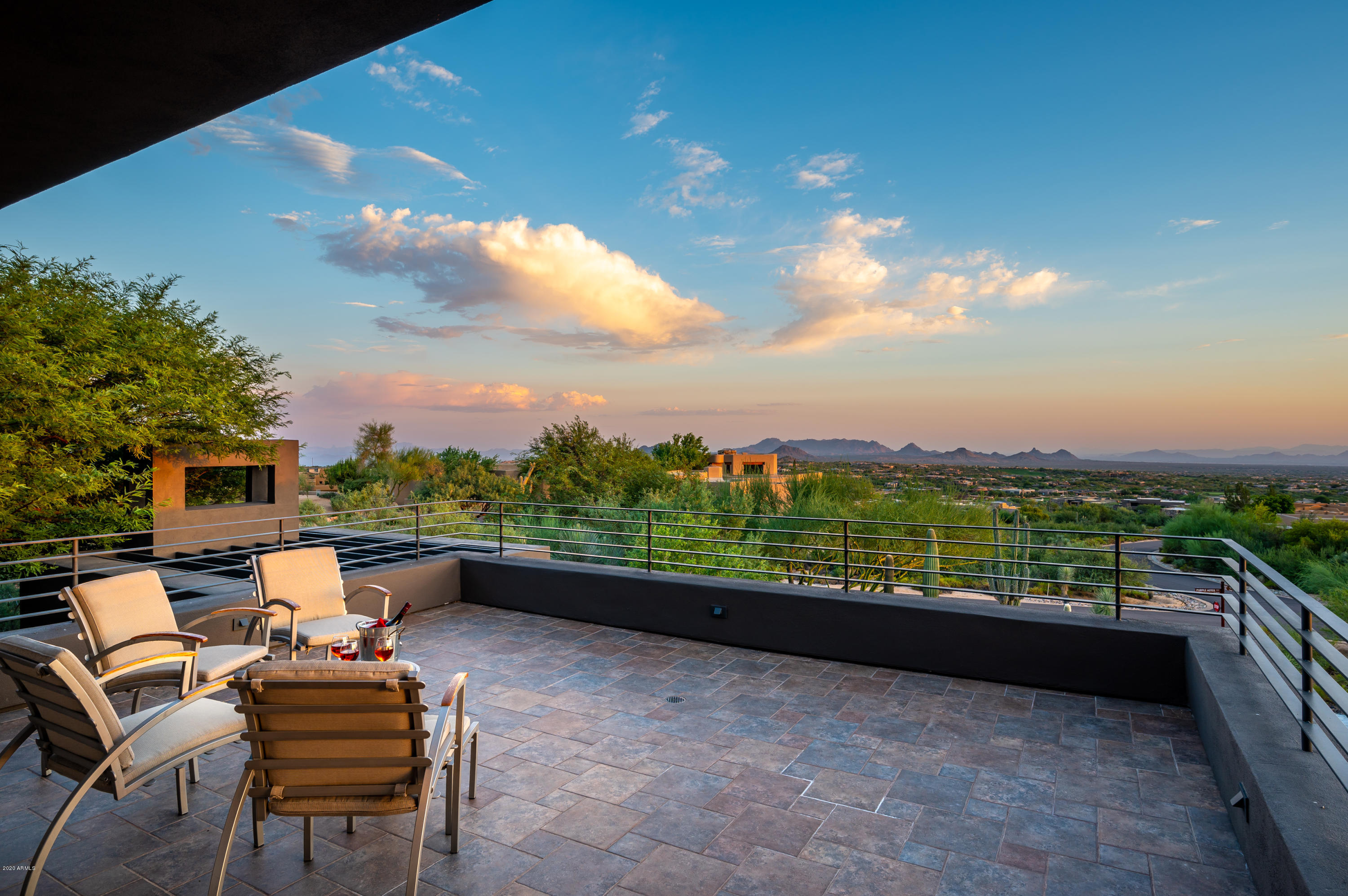 DESERT MOUNTAIN - Residential