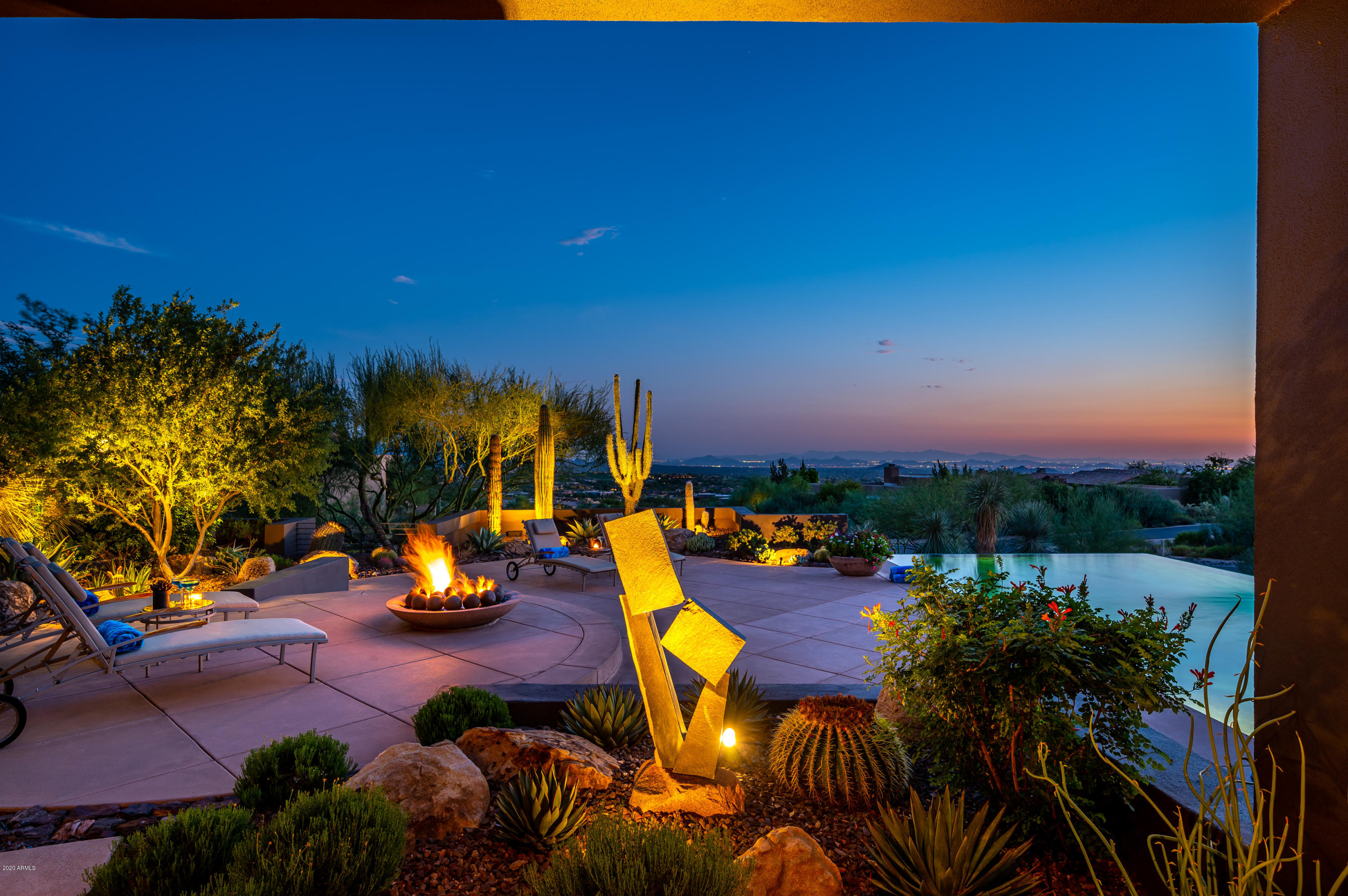DESERT MOUNTAIN - Residential