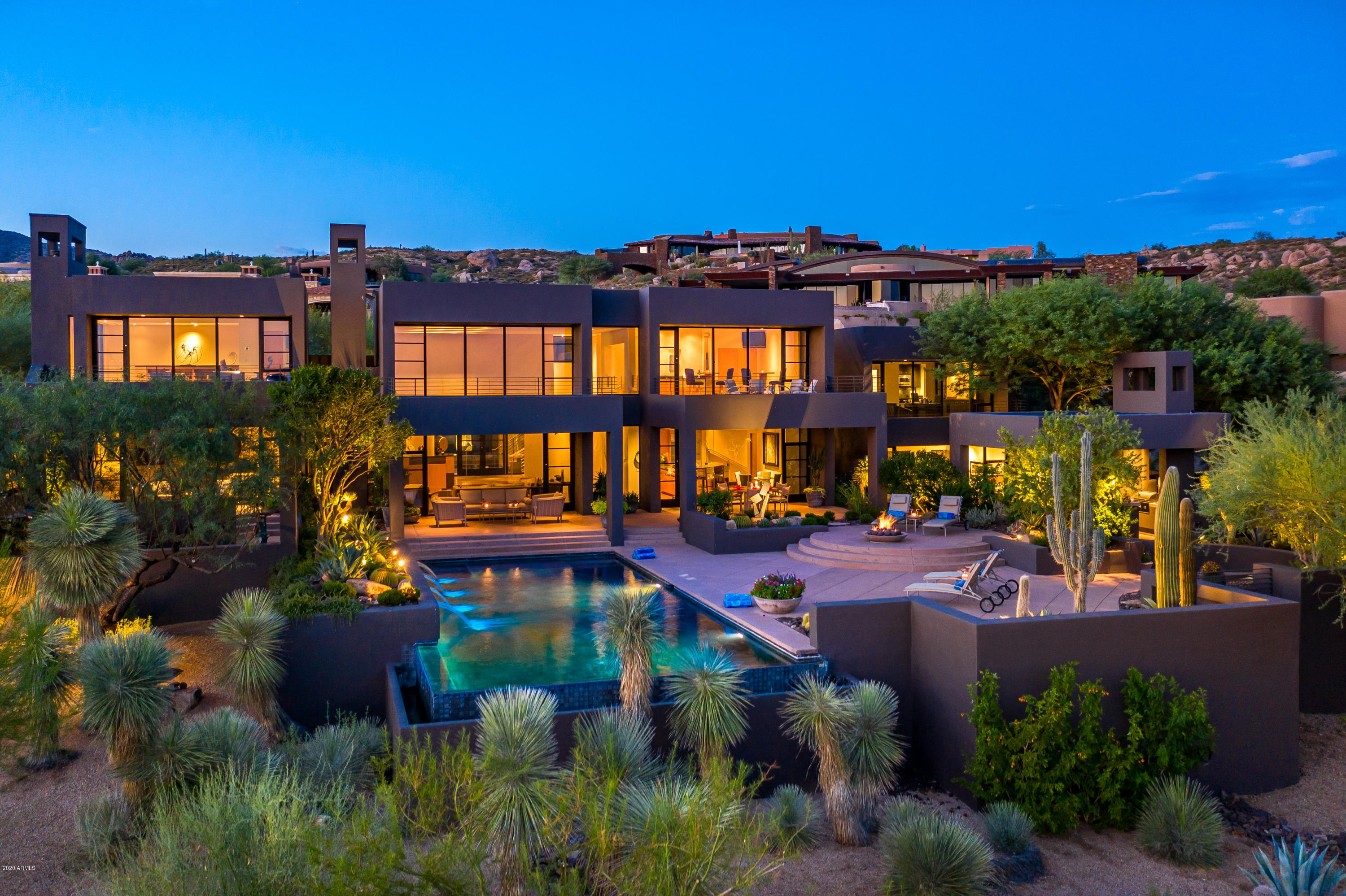DESERT MOUNTAIN - Residential