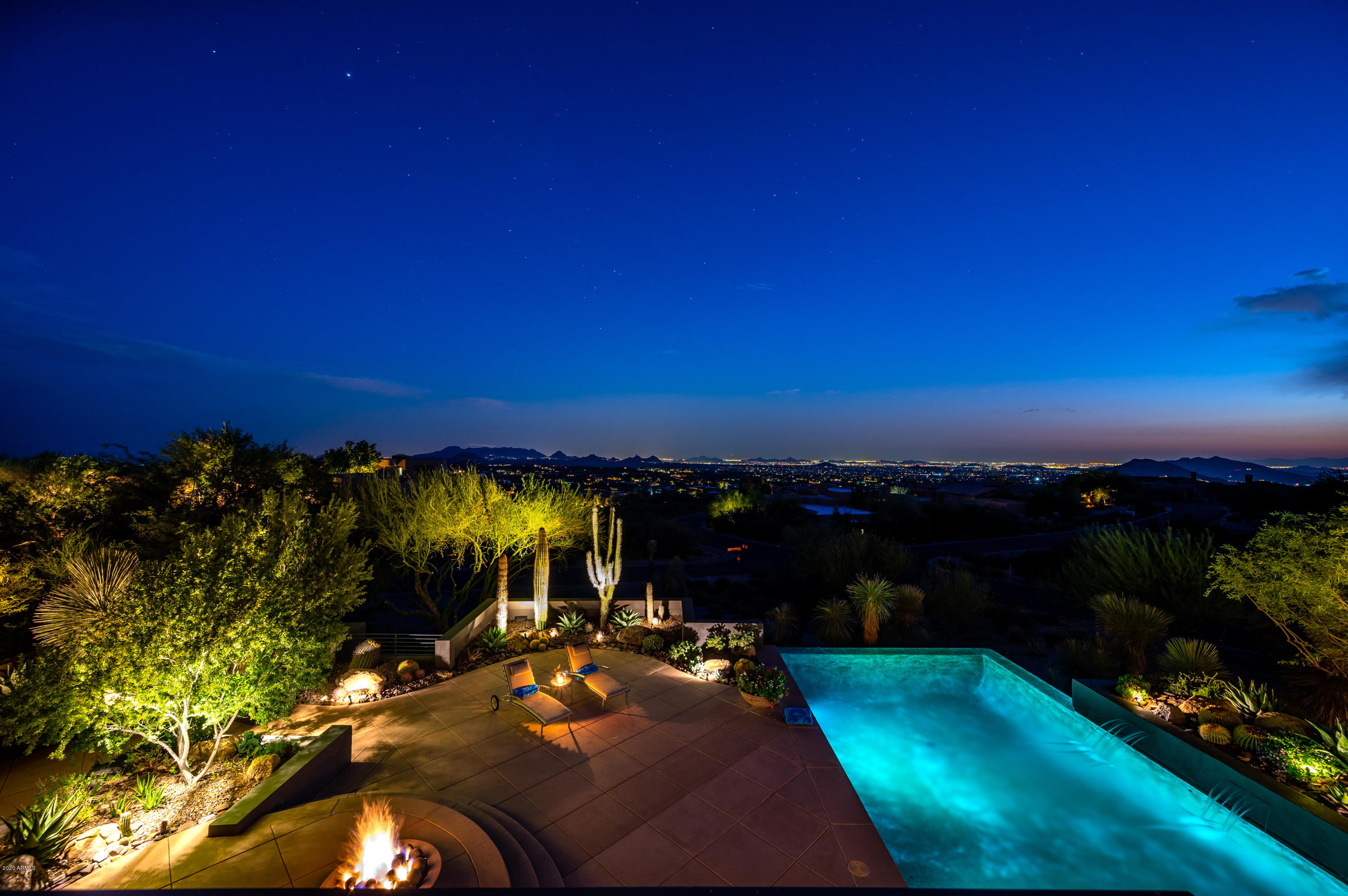 DESERT MOUNTAIN - Residential