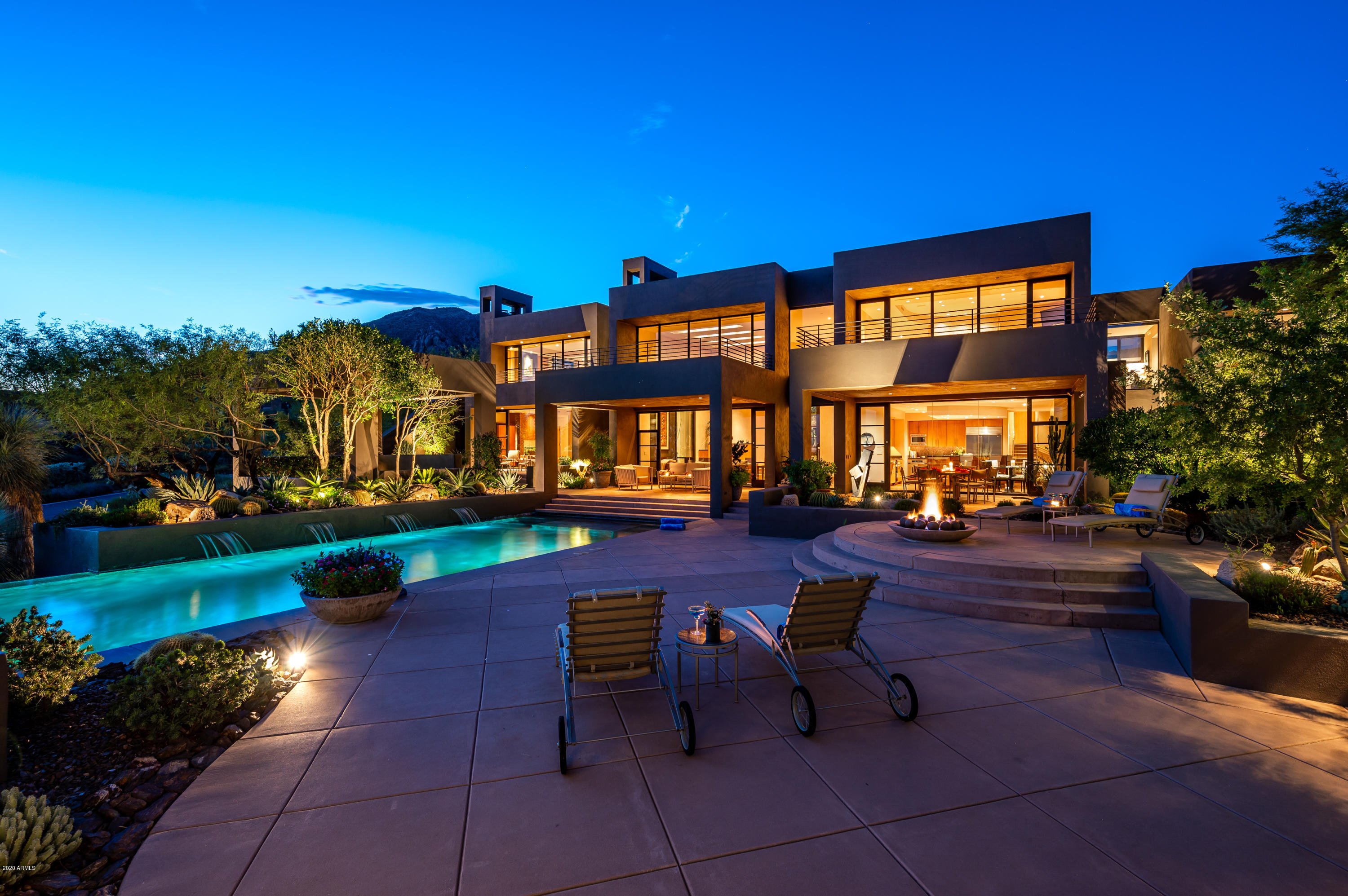 DESERT MOUNTAIN - Residential