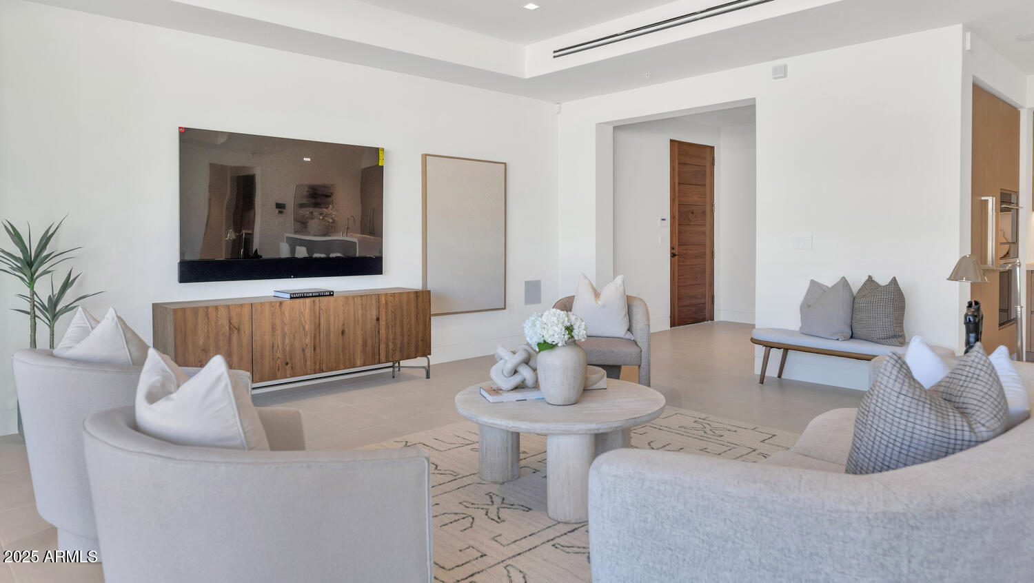 7000 EAST LINCOLN VILLAS CONDOMINIUM 1 - Residential