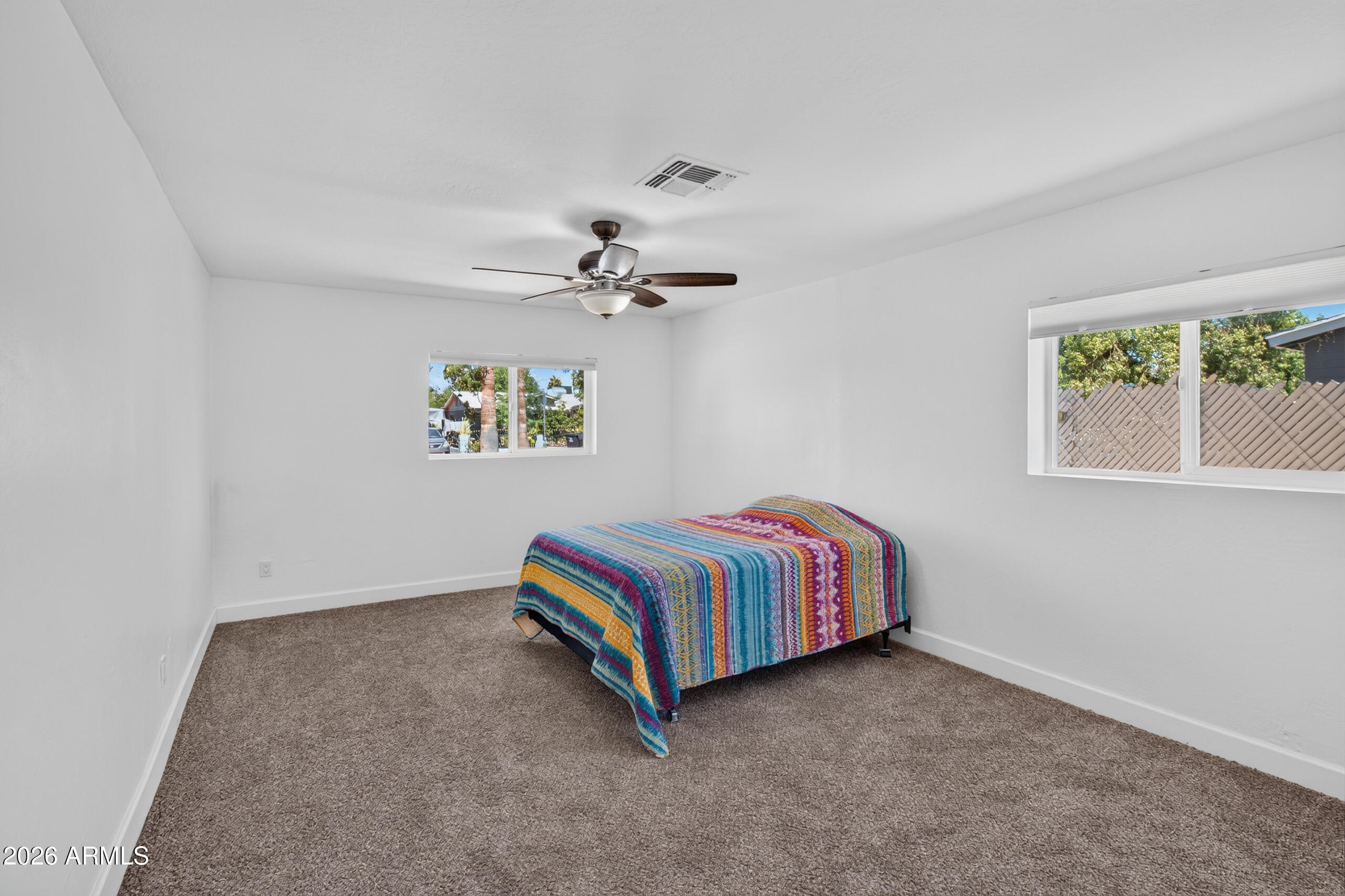 OAK PARK MANOR - Residential