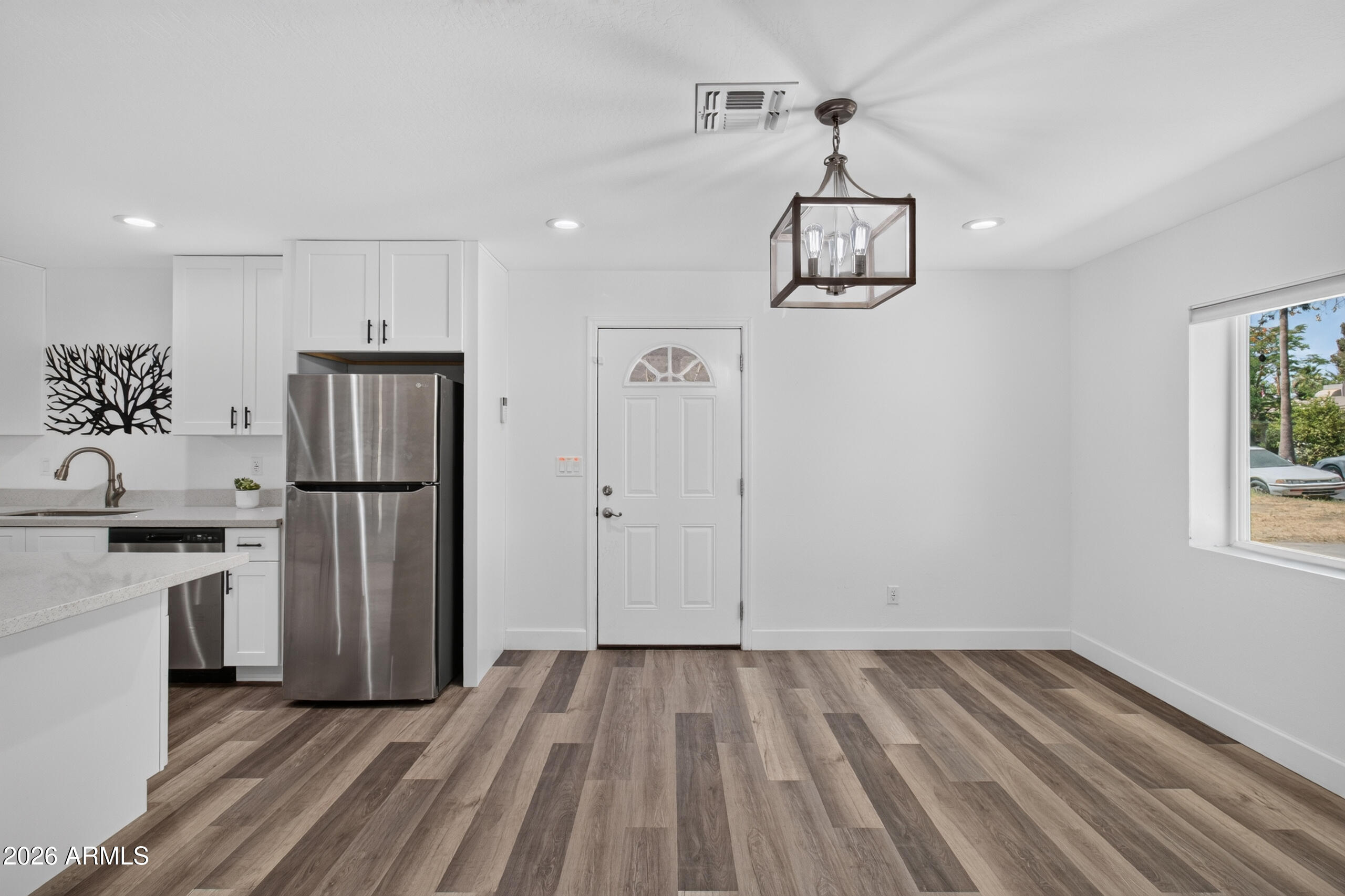 OAK PARK MANOR - Residential