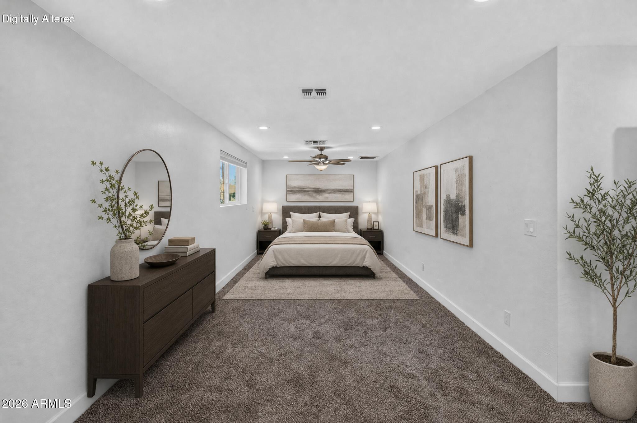 OAK PARK MANOR - Residential