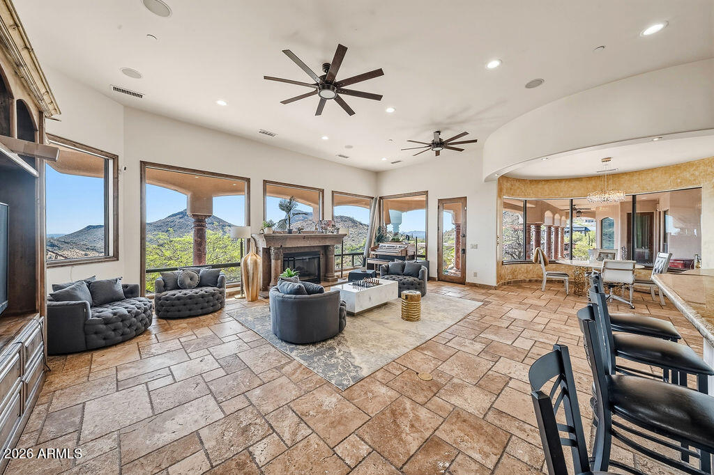 CRESTVIEW AT FOUNTAIN HILLS - Residential