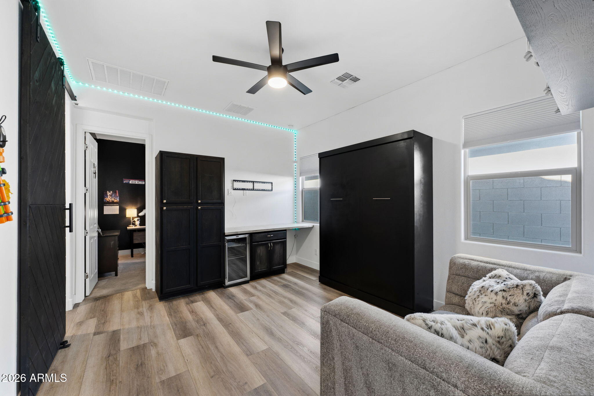 EASTMARK DEVELOPMENT UNIT 5/6 SOUTH PRCLS 6-16 6- - Residential