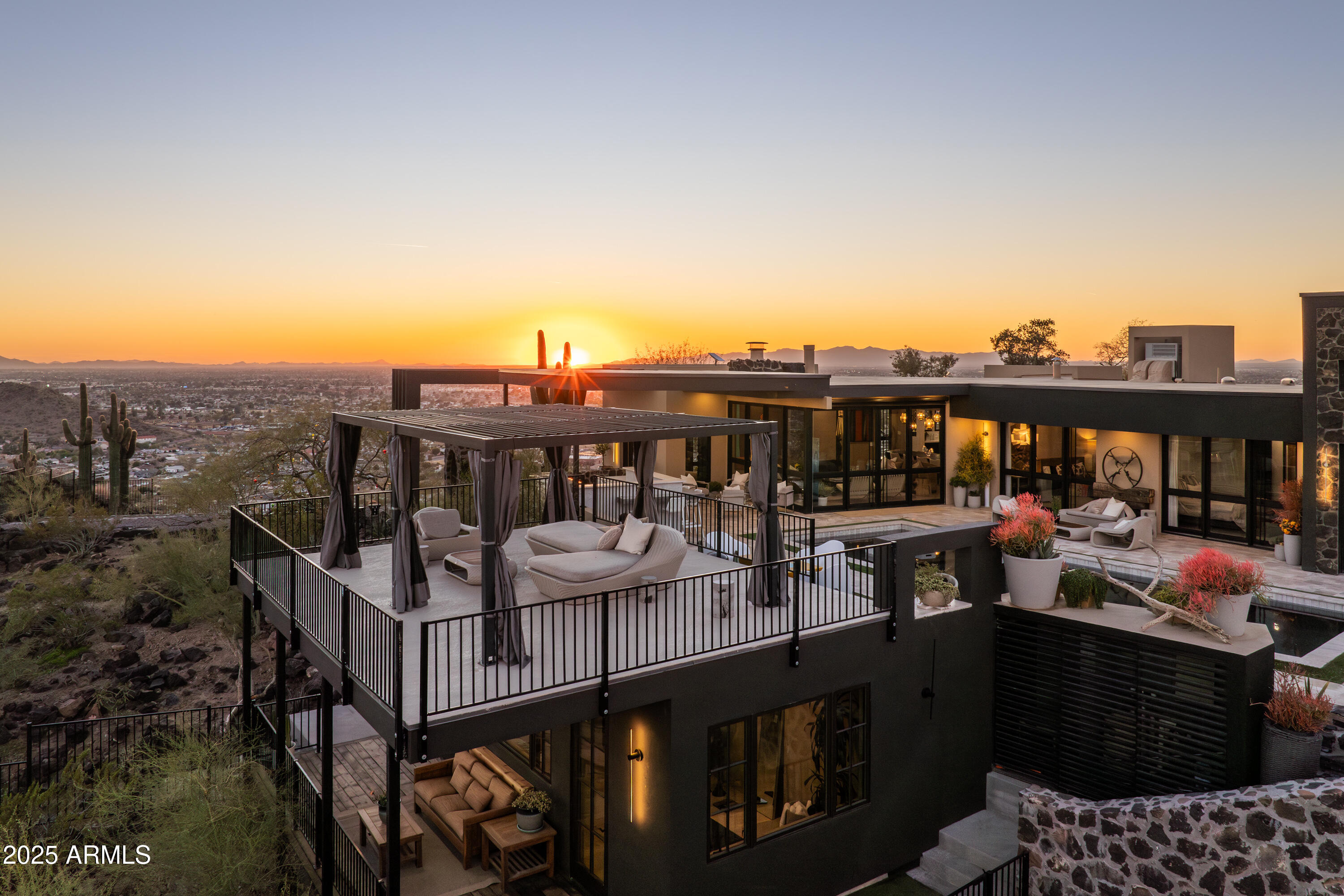 Moon Mountain Estates - Residential