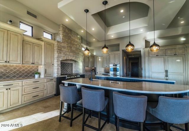CRESTVIEW AT FOUNTAIN HILLS - Residential
