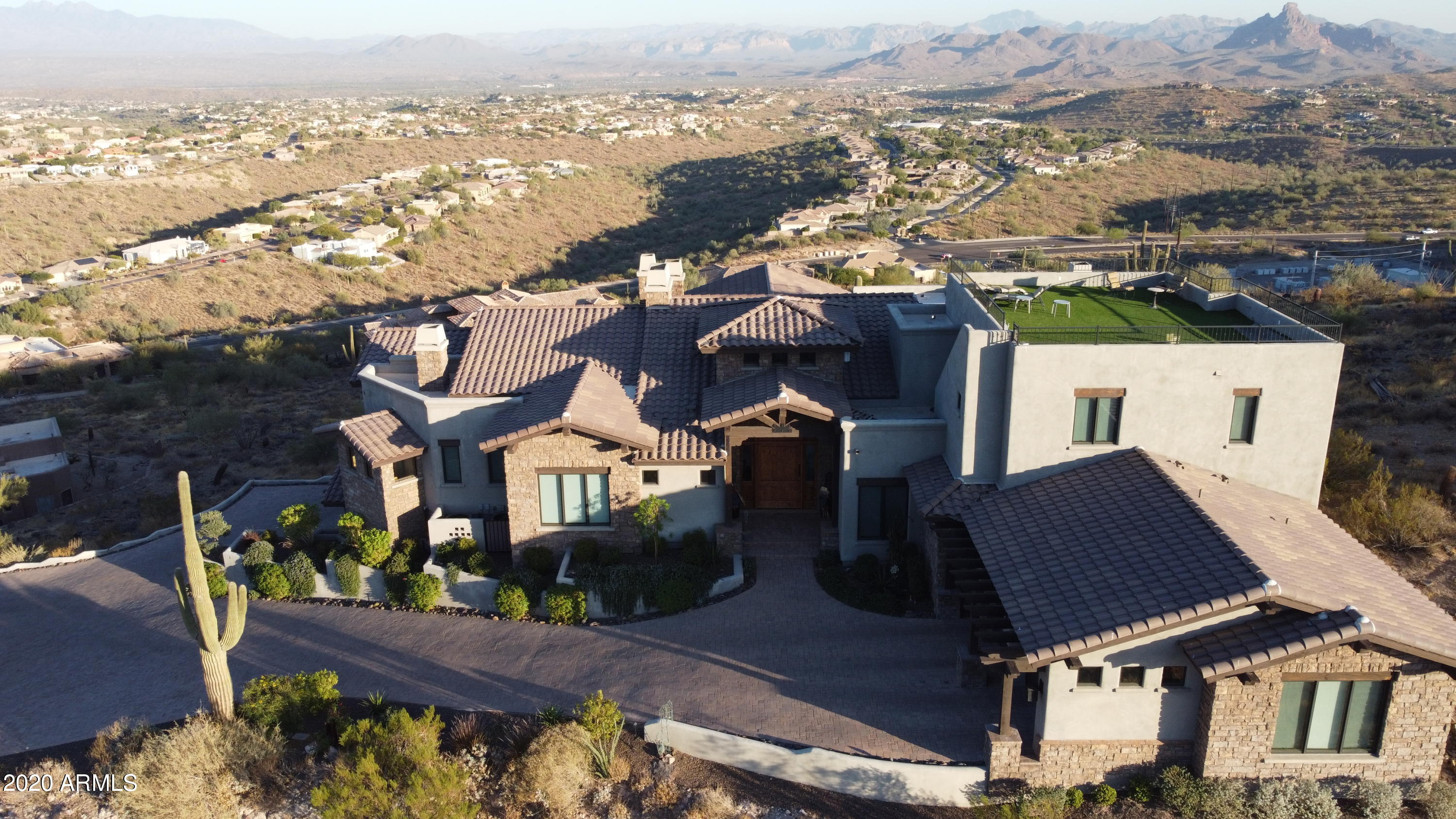 CRESTVIEW AT FOUNTAIN HILLS - Residential