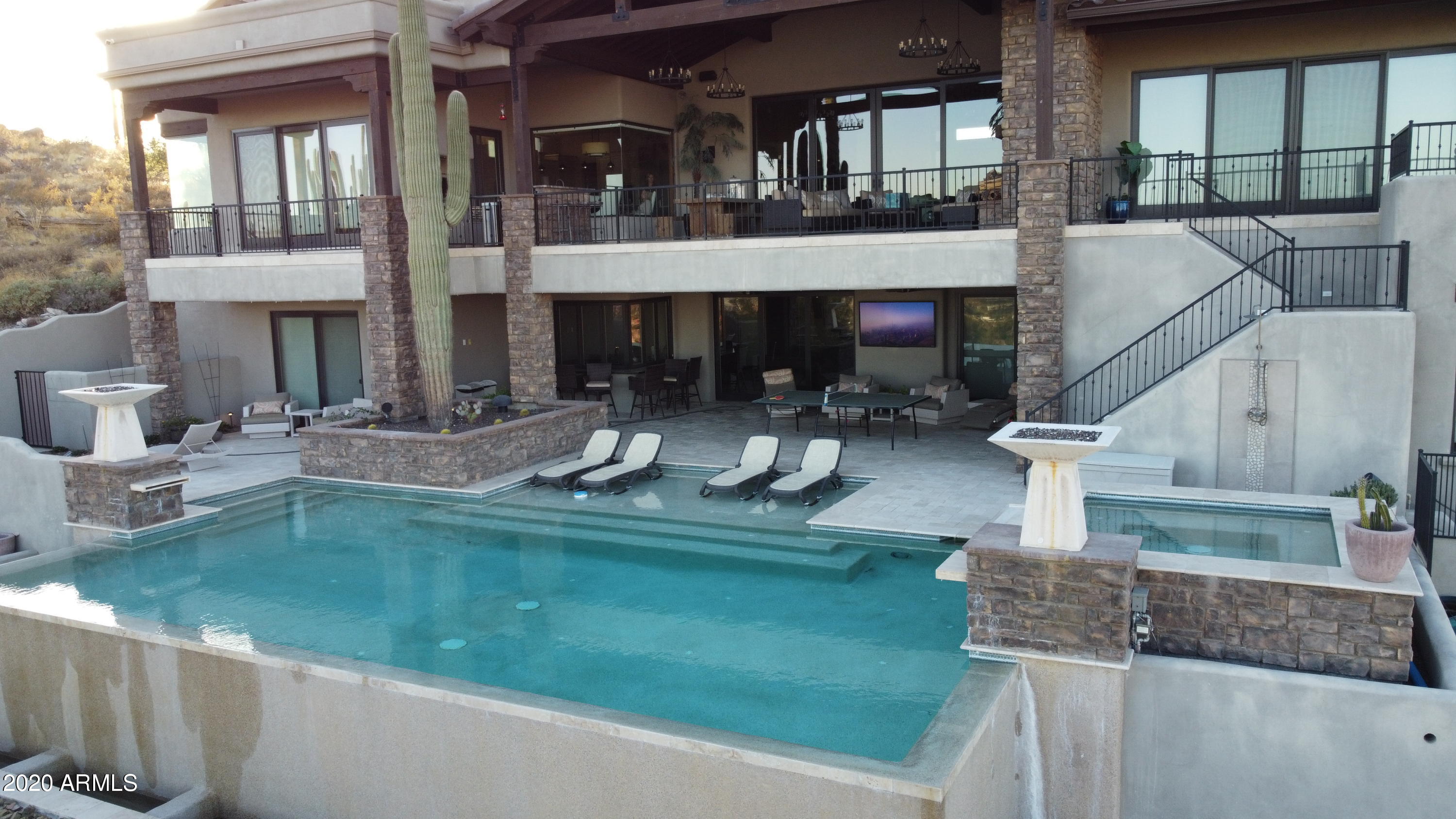 CRESTVIEW AT FOUNTAIN HILLS - Residential