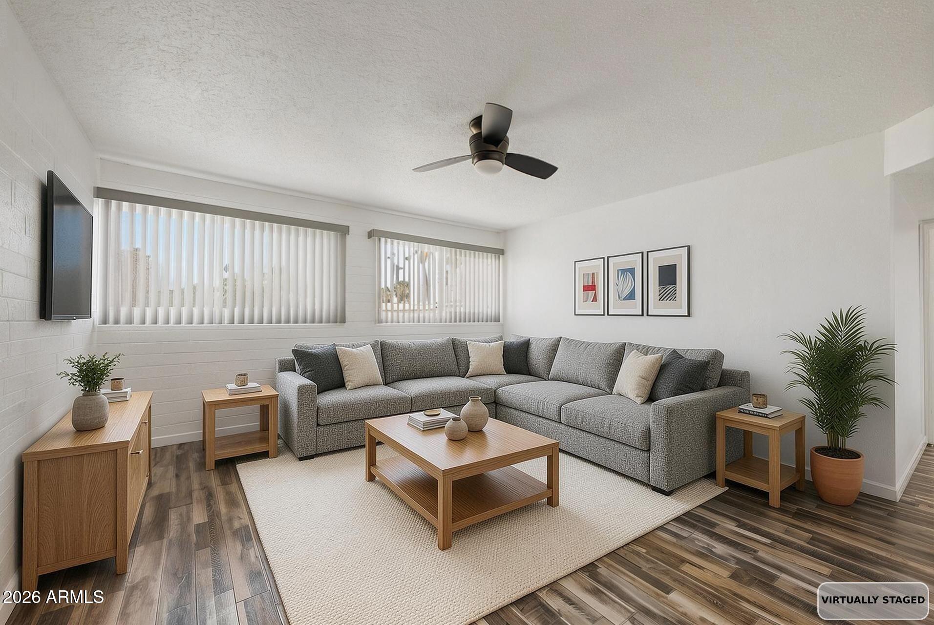 SCOTTSDALE EAST - Residential