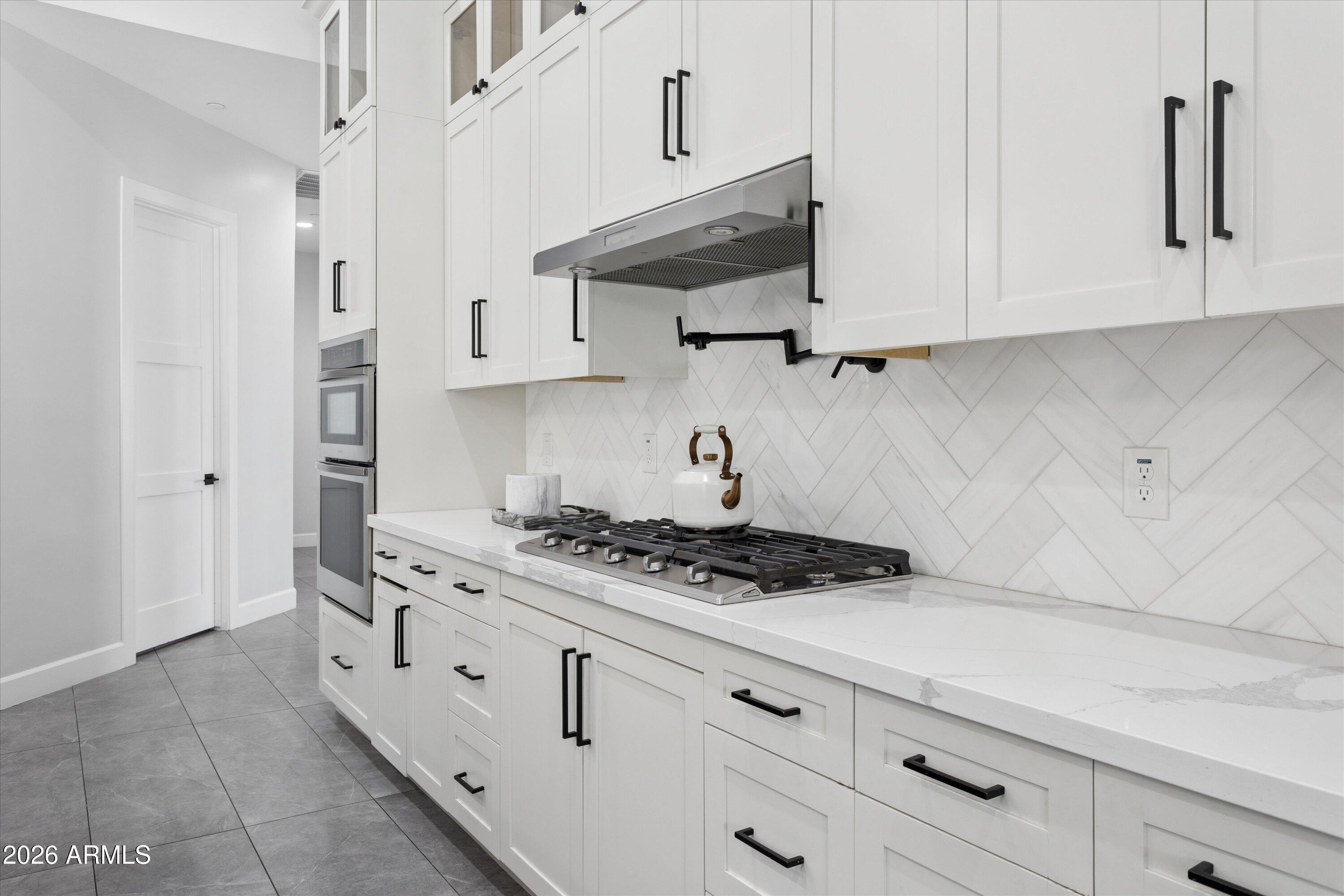 RUSSELL RANCH PHASE 3 REPLAT - Residential