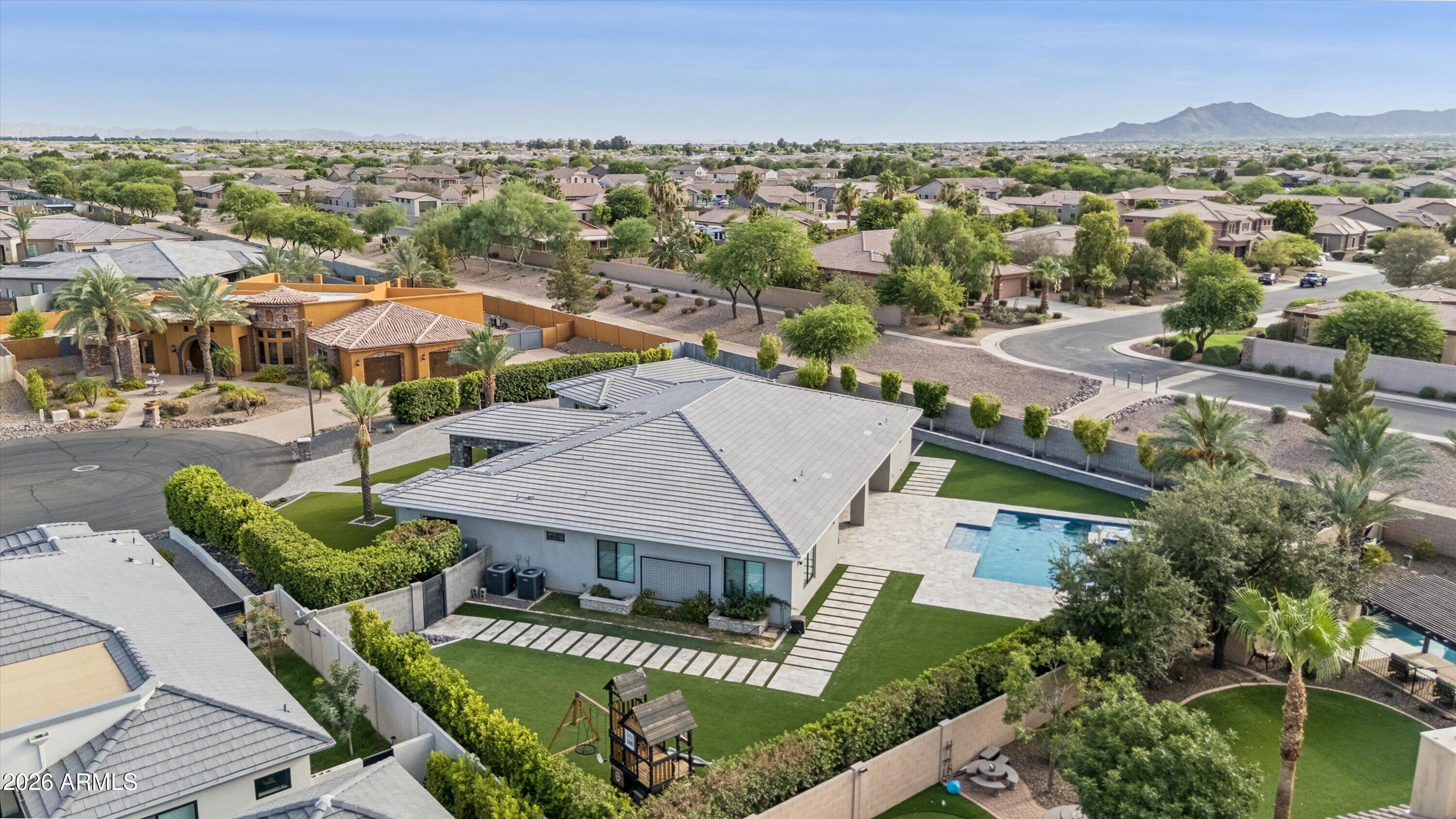 RUSSELL RANCH PHASE 3 REPLAT - Residential