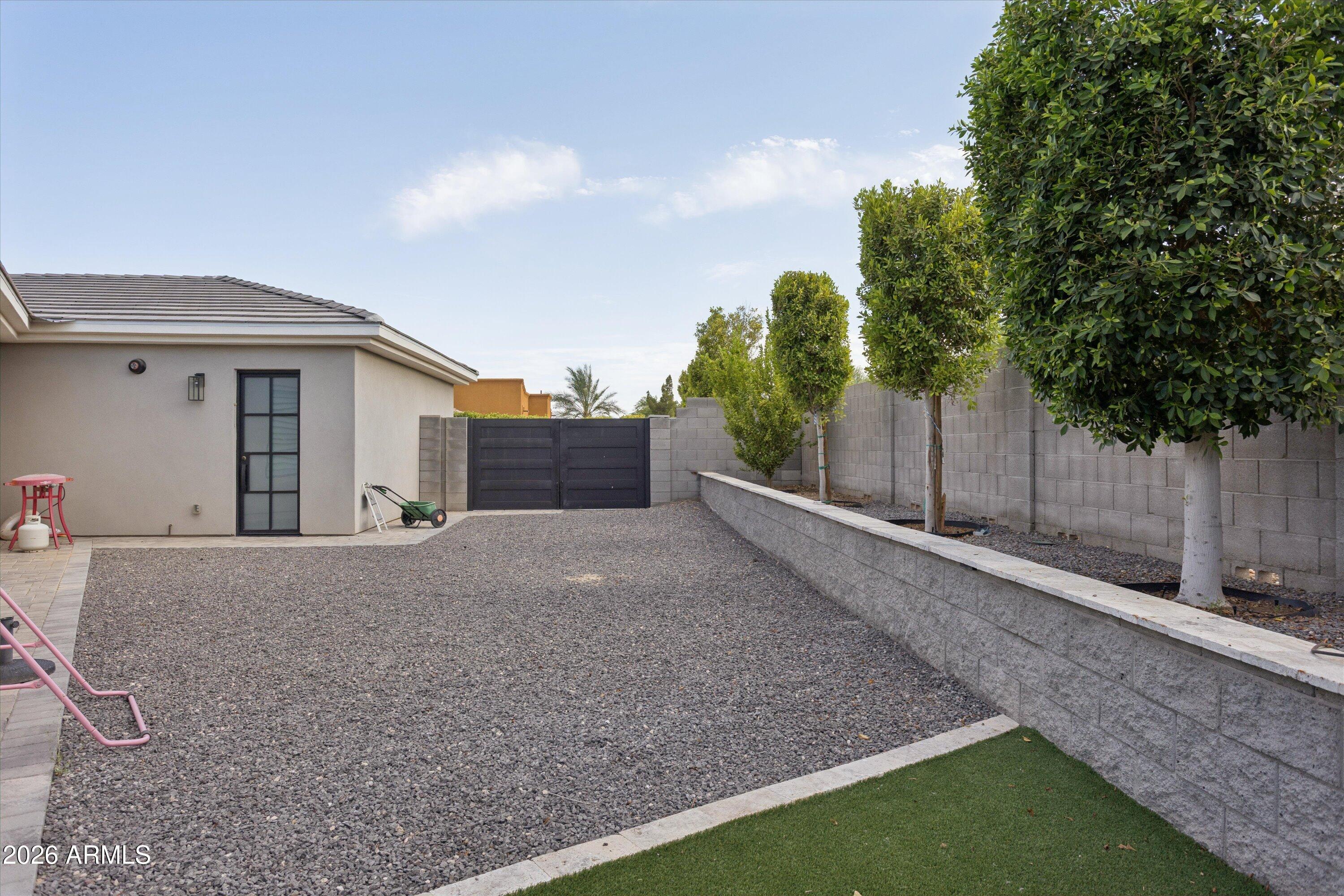 RUSSELL RANCH PHASE 3 REPLAT - Residential