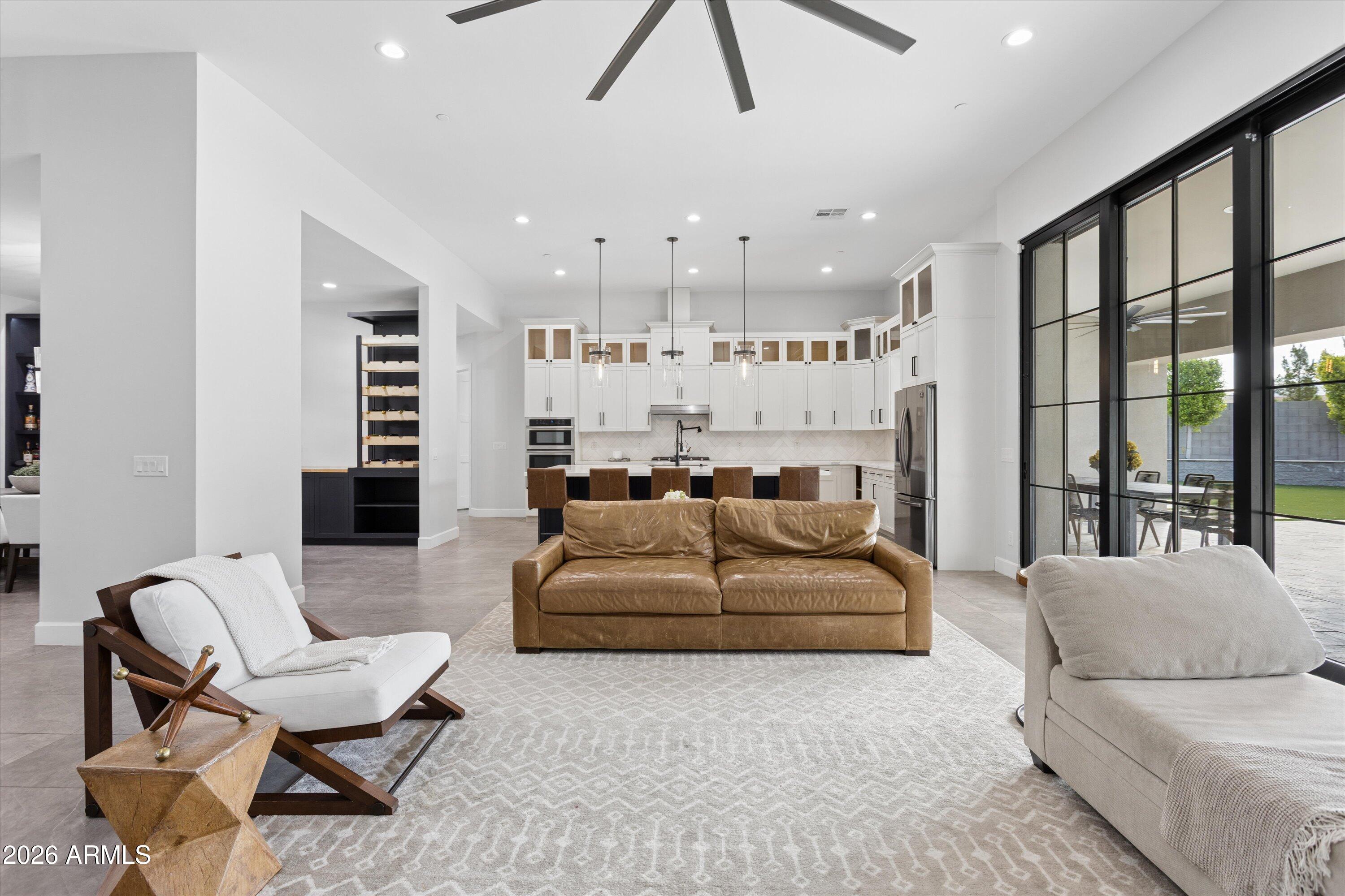 RUSSELL RANCH PHASE 3 REPLAT - Residential