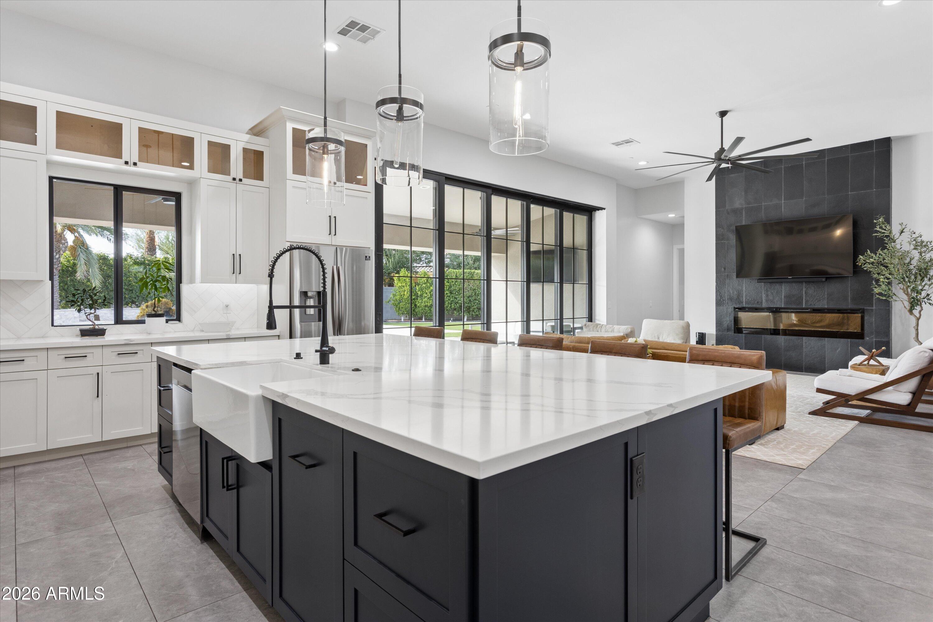 RUSSELL RANCH PHASE 3 REPLAT - Residential