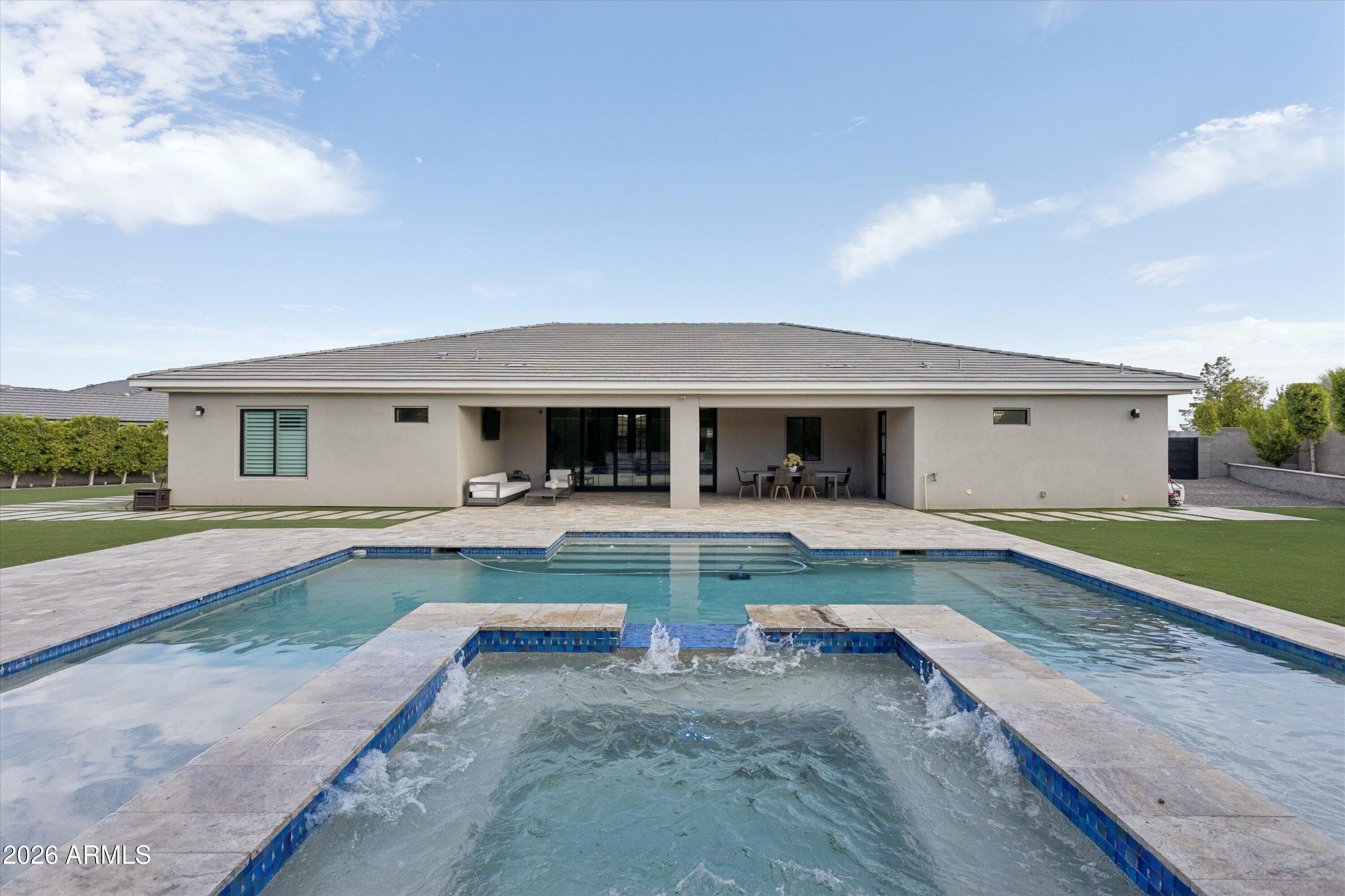 RUSSELL RANCH PHASE 3 REPLAT - Residential