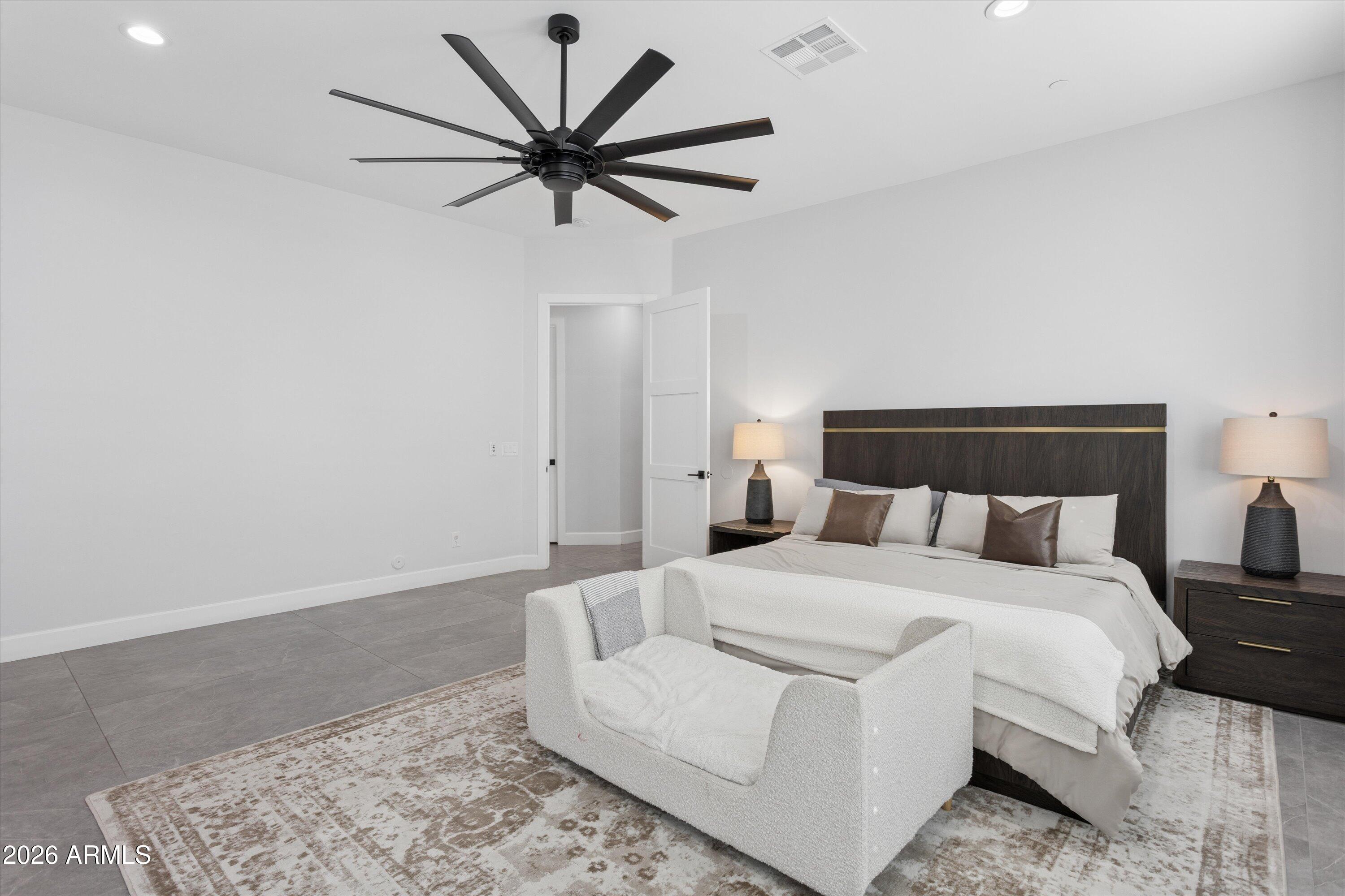 RUSSELL RANCH PHASE 3 REPLAT - Residential
