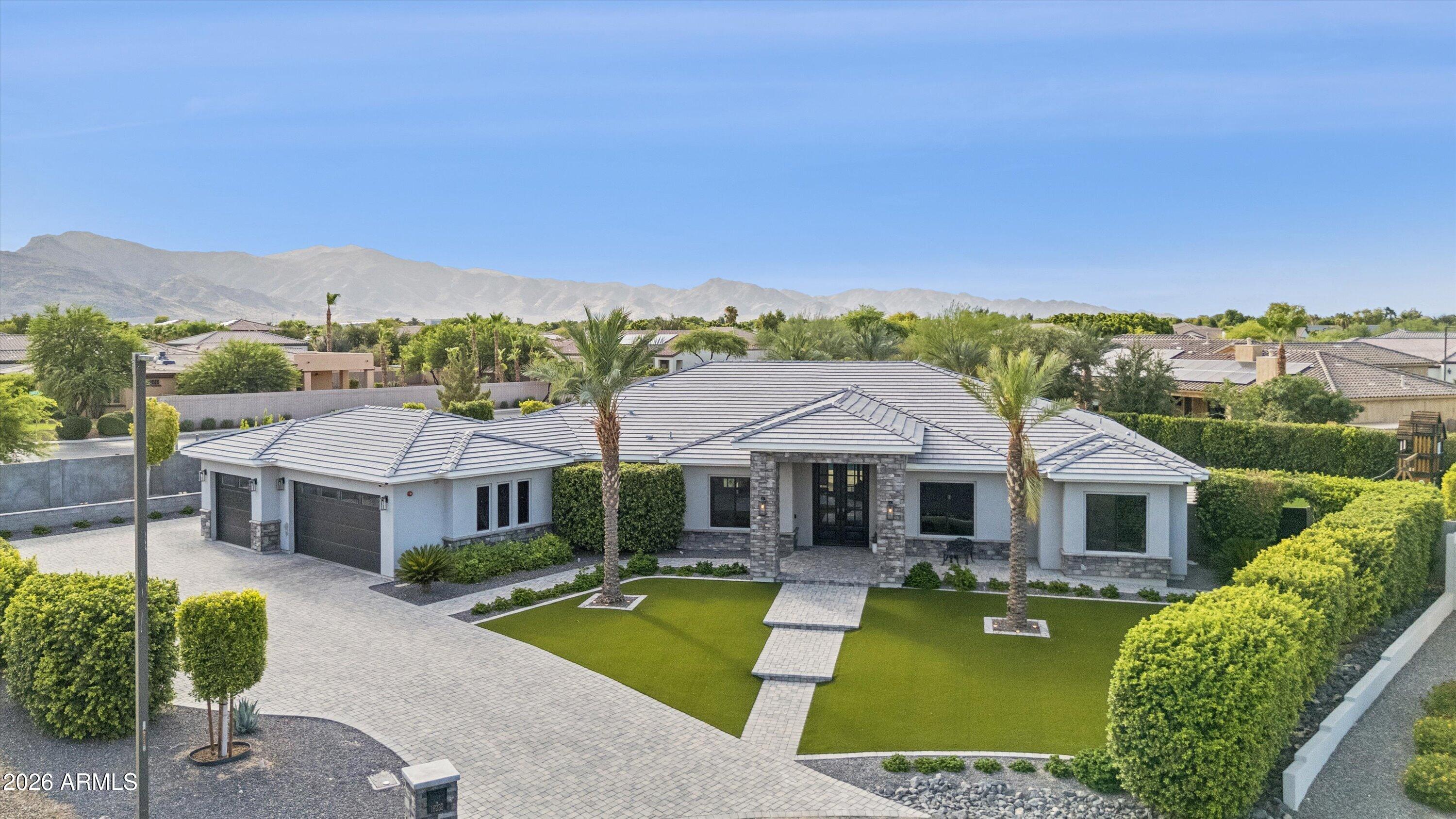 RUSSELL RANCH PHASE 3 REPLAT - Residential