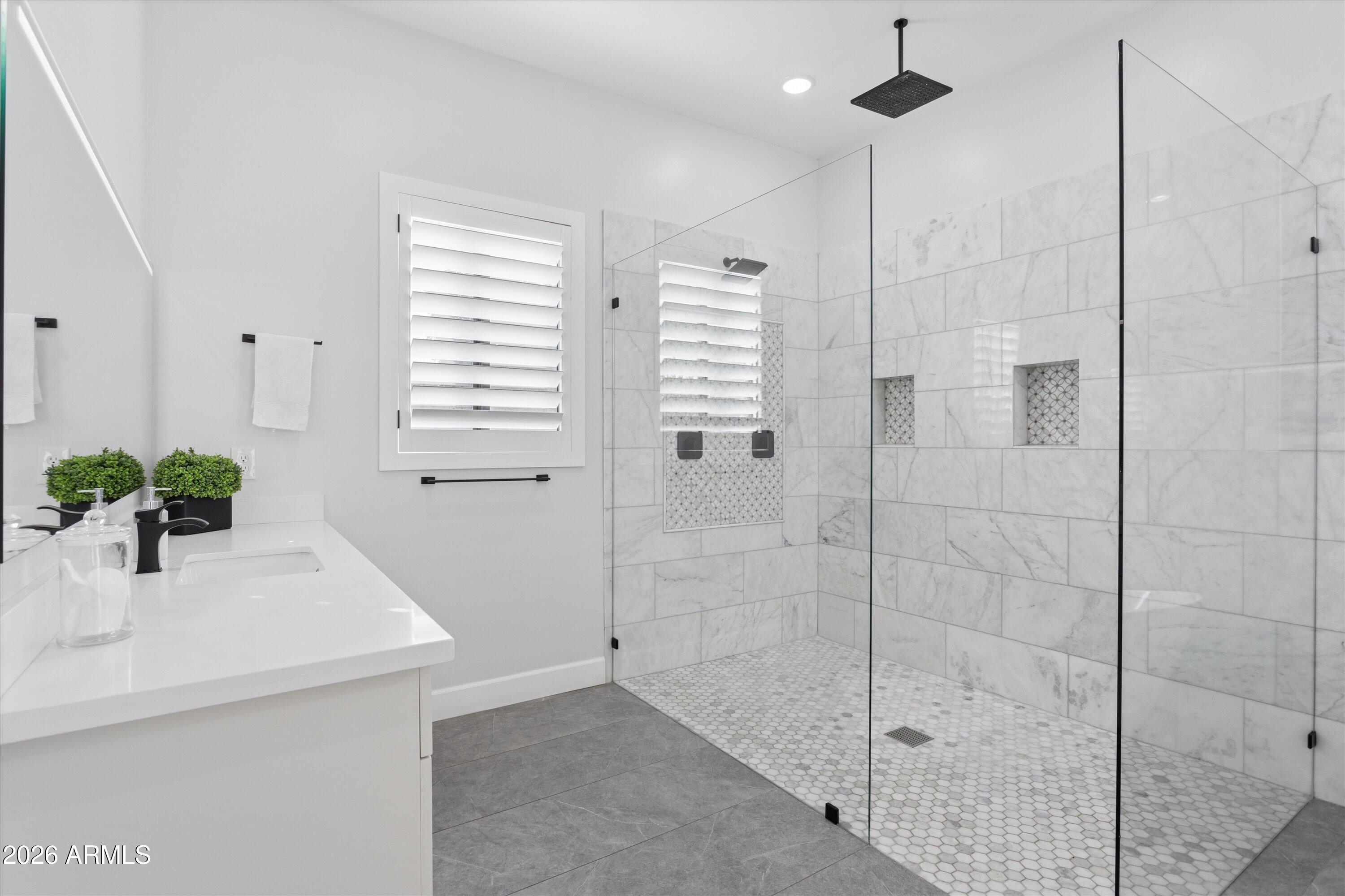 RUSSELL RANCH PHASE 3 REPLAT - Residential