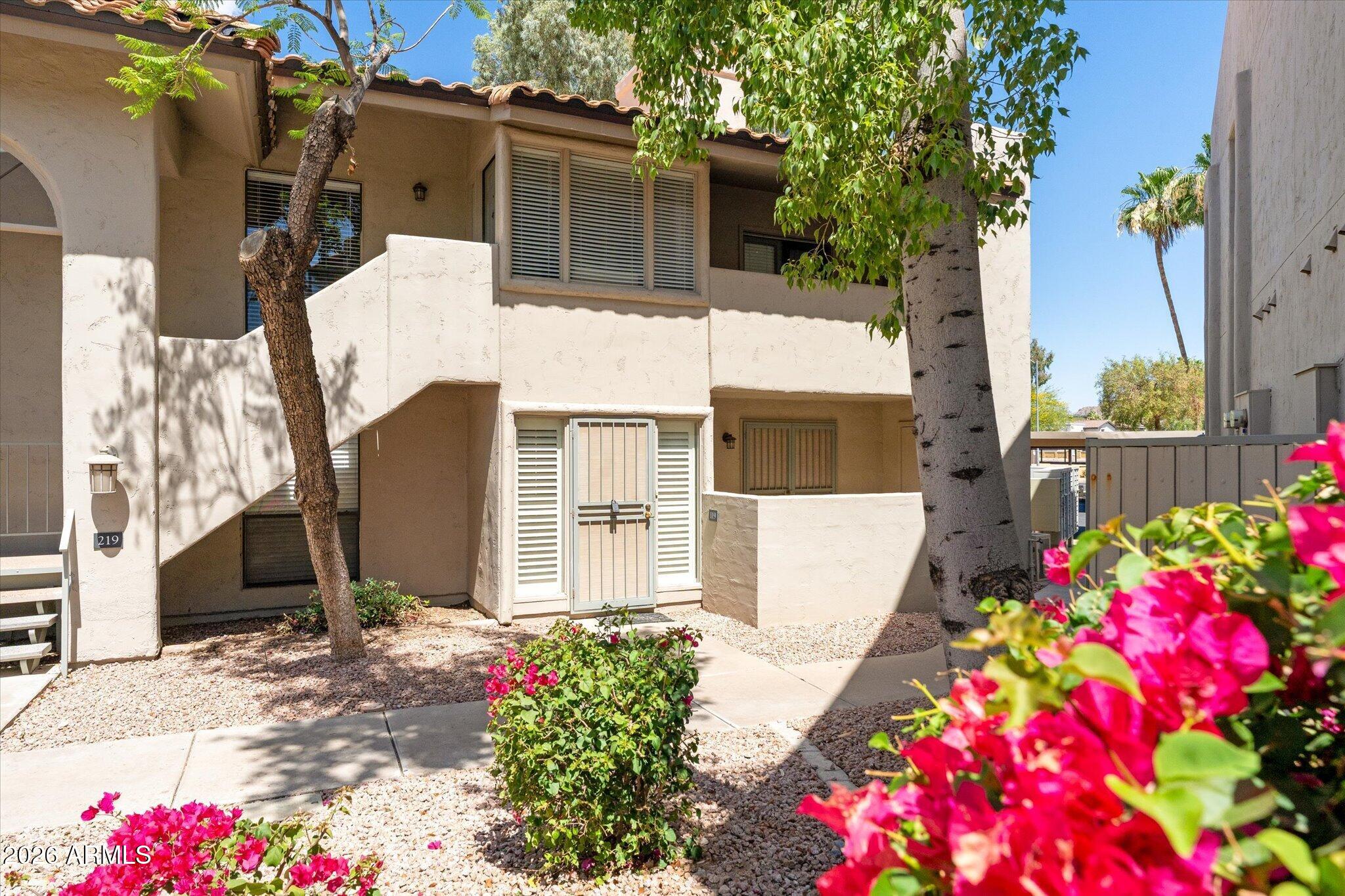 MOUNTAIN PARK CONDOMINIUMS UNIT 111-128 211-228 - Residential