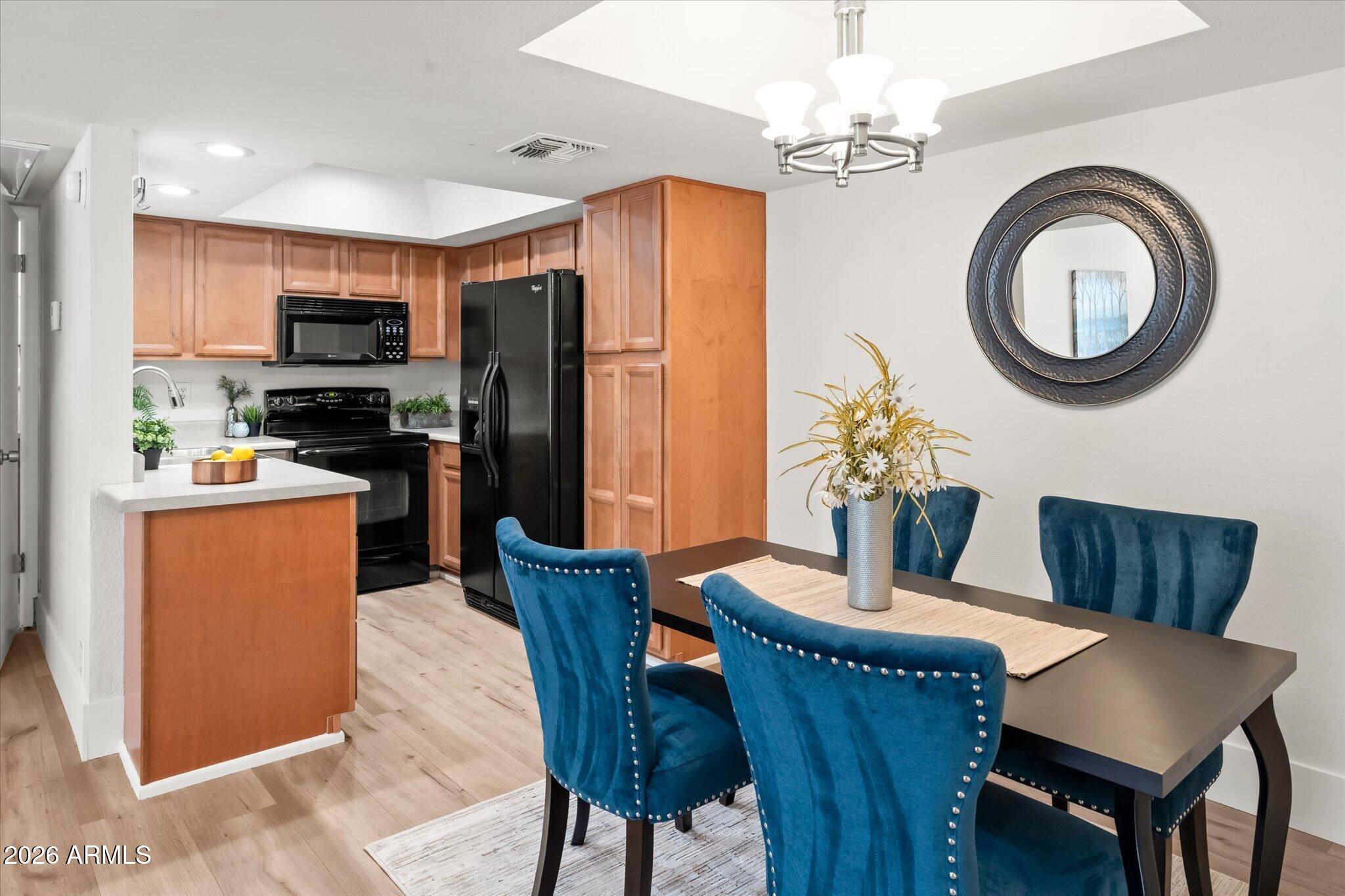 MOUNTAIN PARK CONDOMINIUMS UNIT 111-128 211-228 - Residential