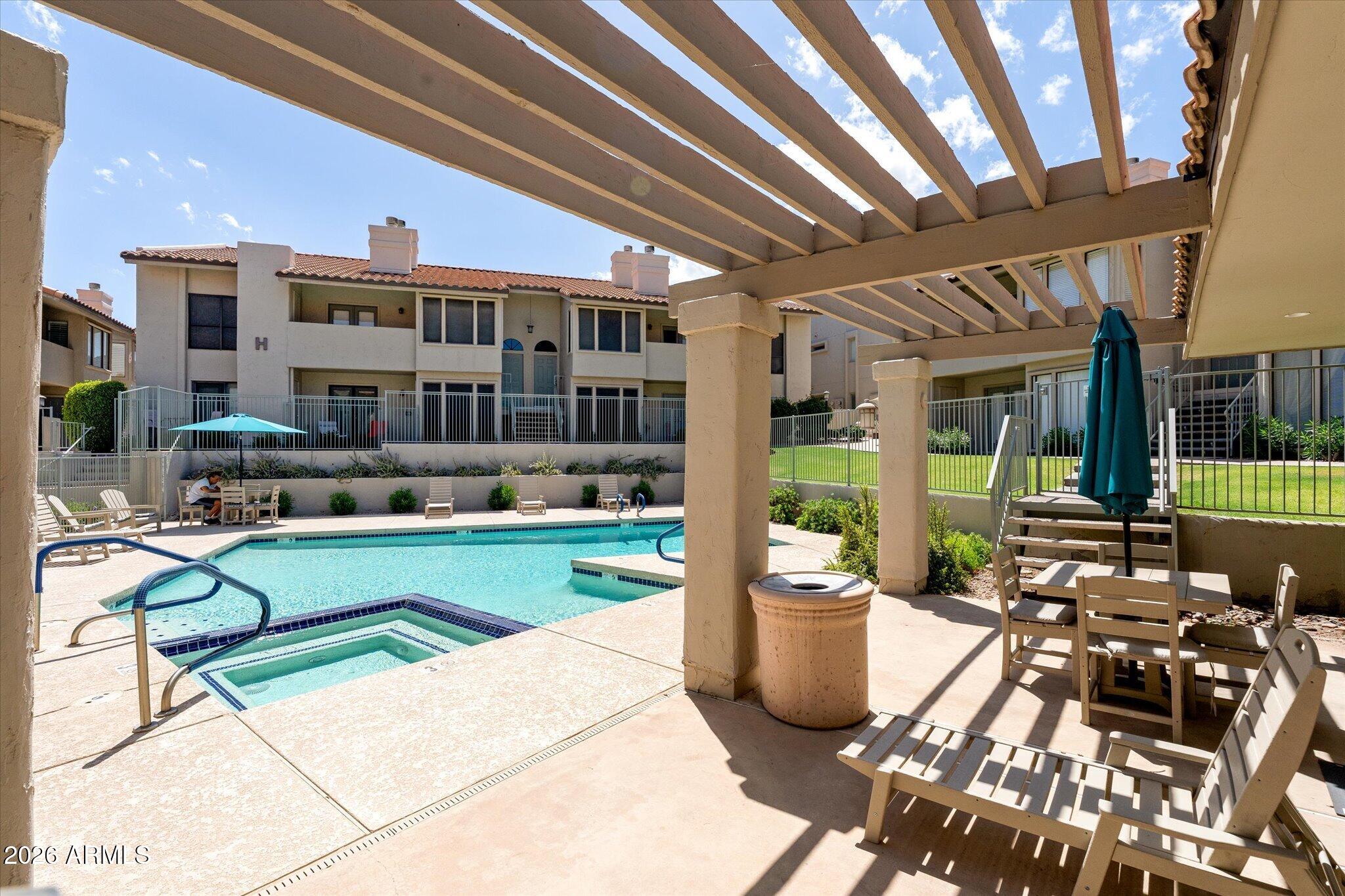 MOUNTAIN PARK CONDOMINIUMS UNIT 111-128 211-228 - Residential