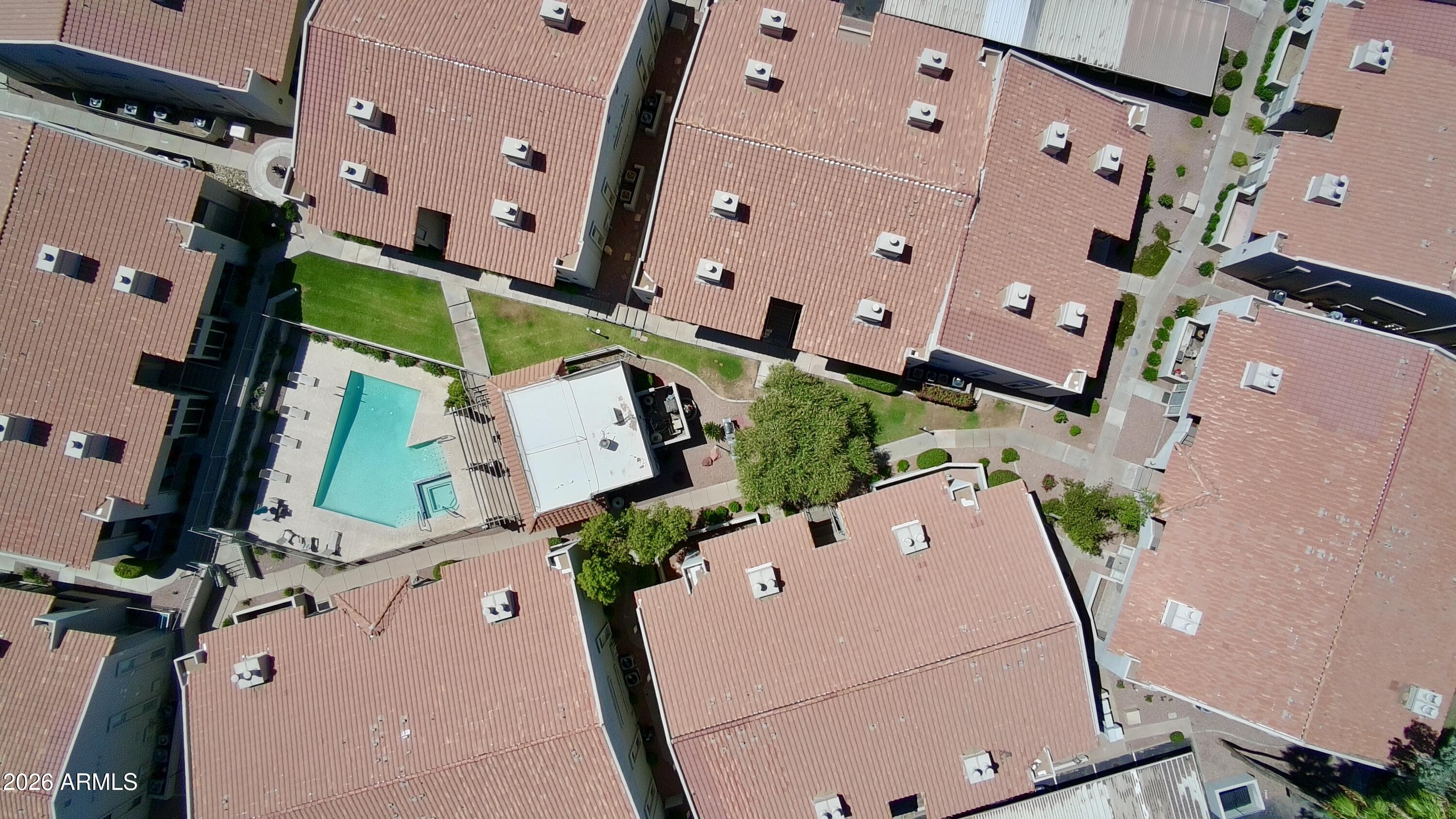 MOUNTAIN PARK CONDOMINIUMS UNIT 111-128 211-228 - Residential