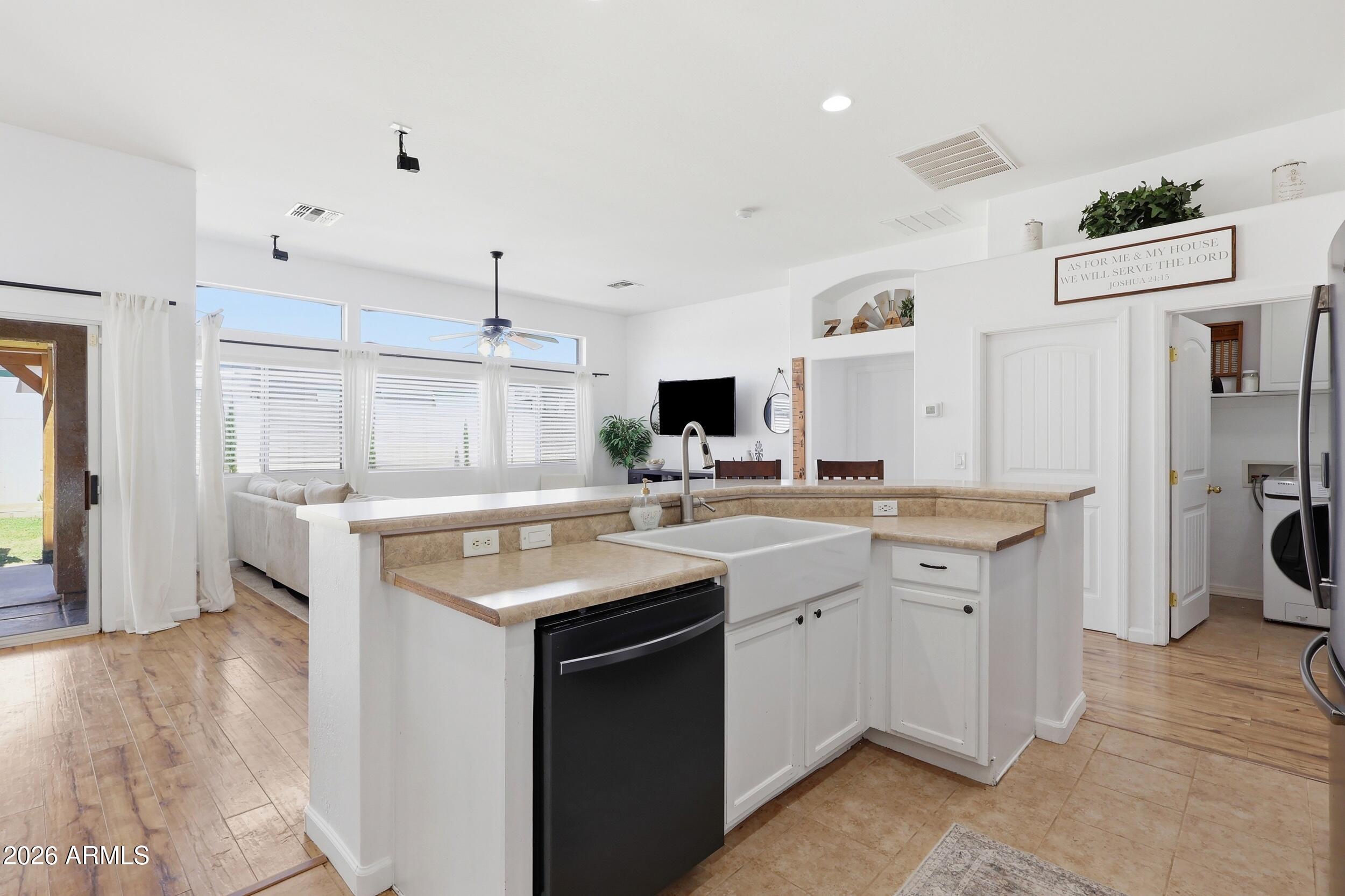 WEST GLENN ESTATES - Residential