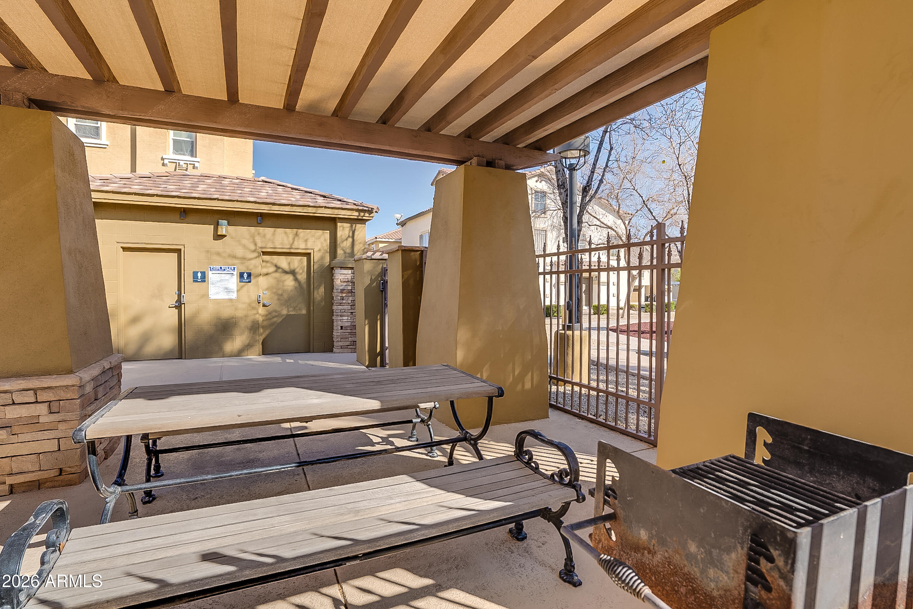 ARBOR WALK AMD - Residential