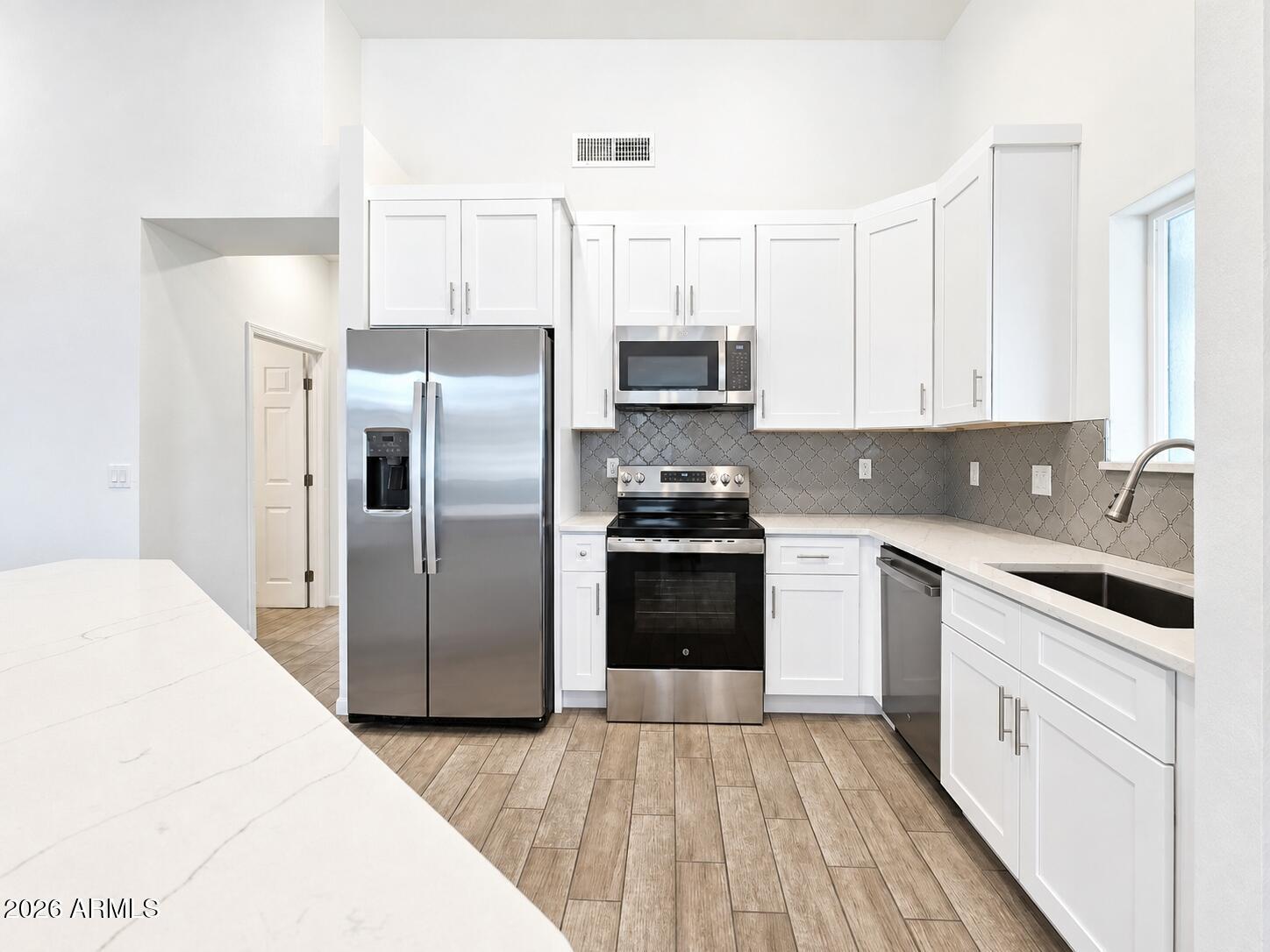 EASTLAND PARK - Residential