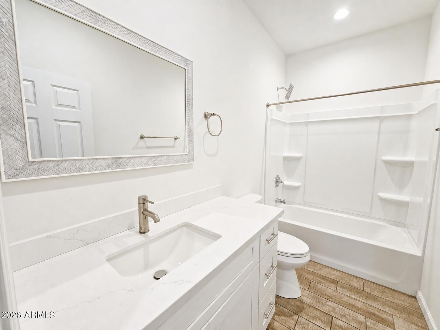 EASTLAND PARK - Residential