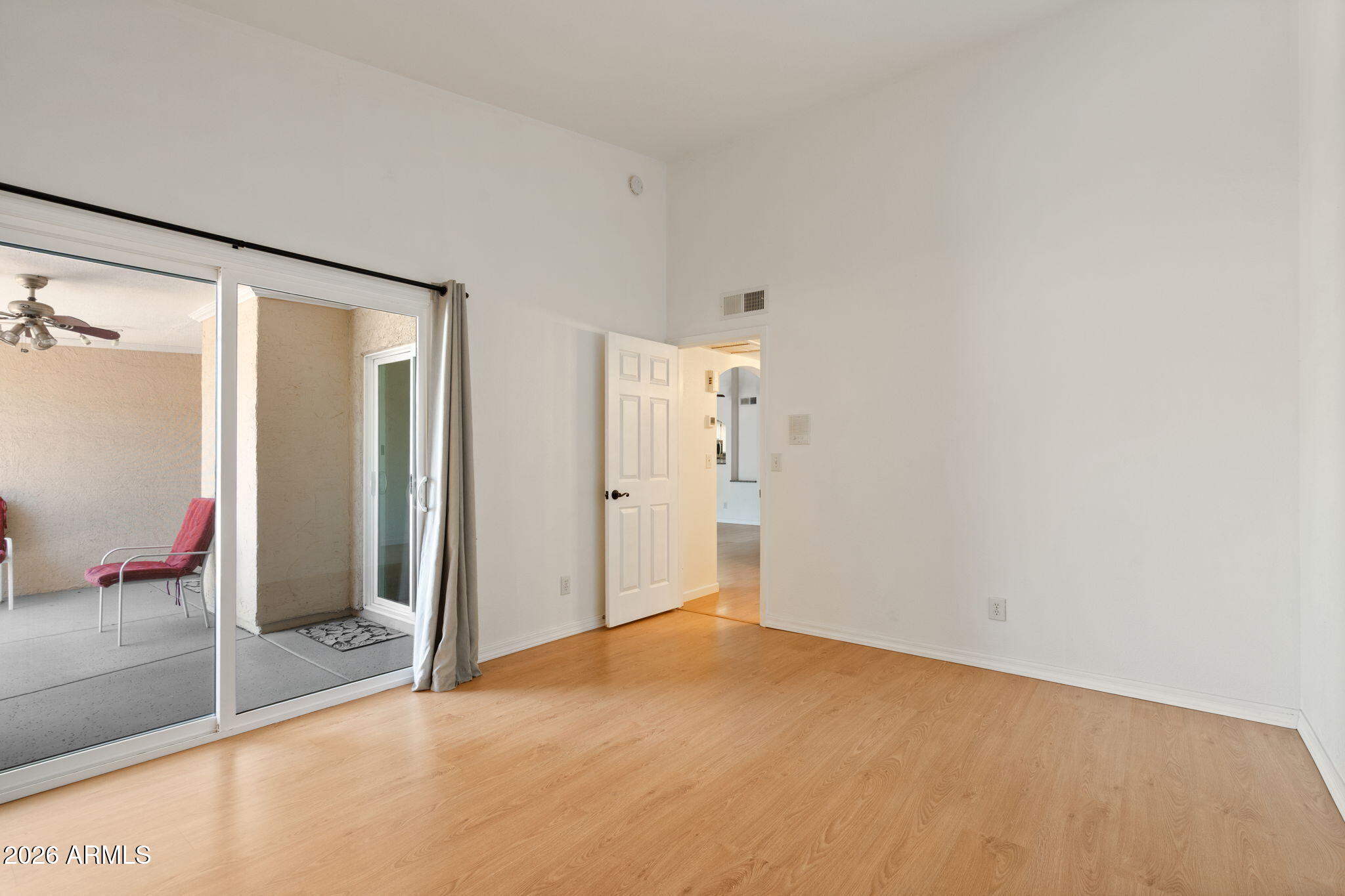 VILLAS VALENCIA - Residential